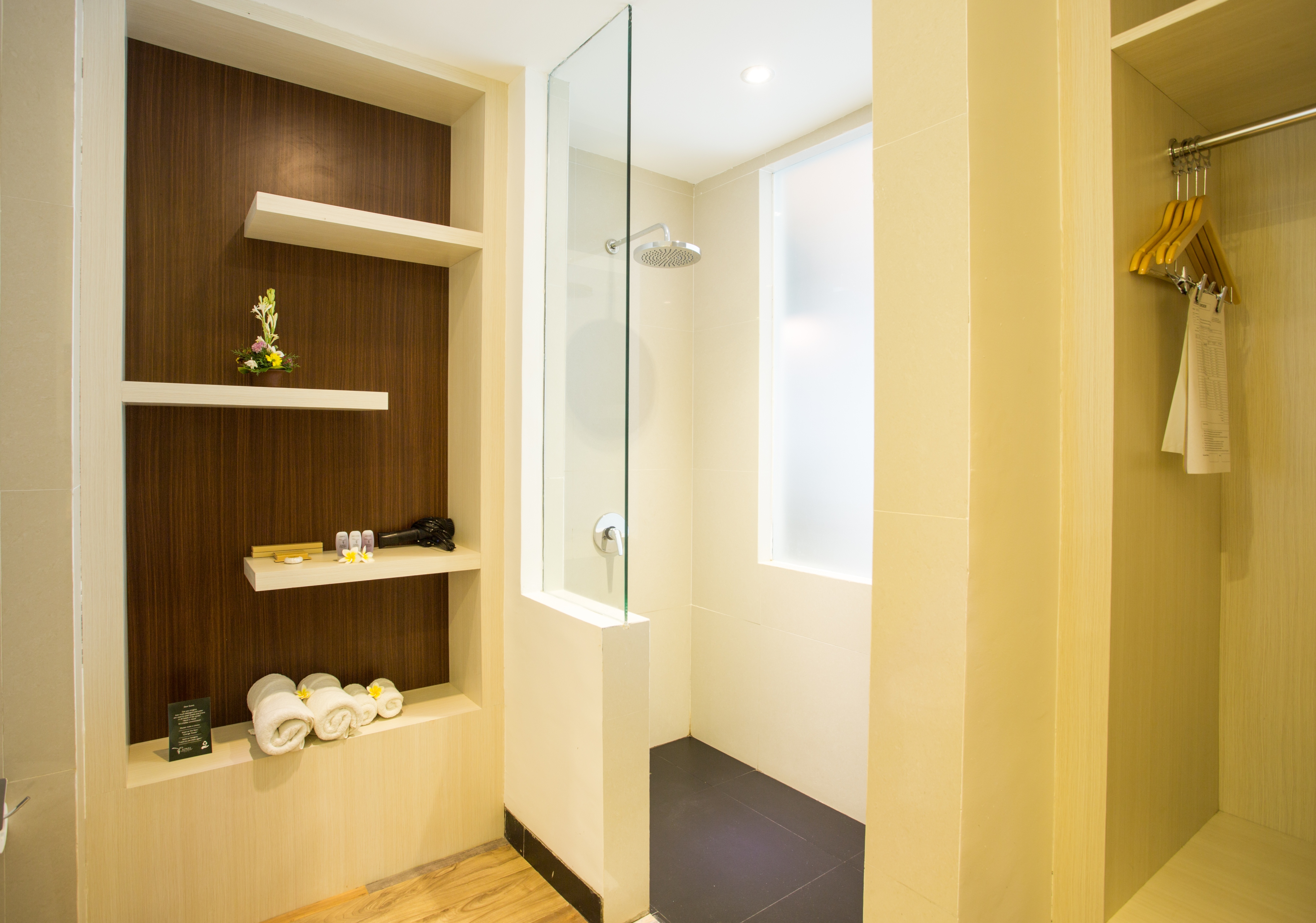 Double or Twin Deluxe