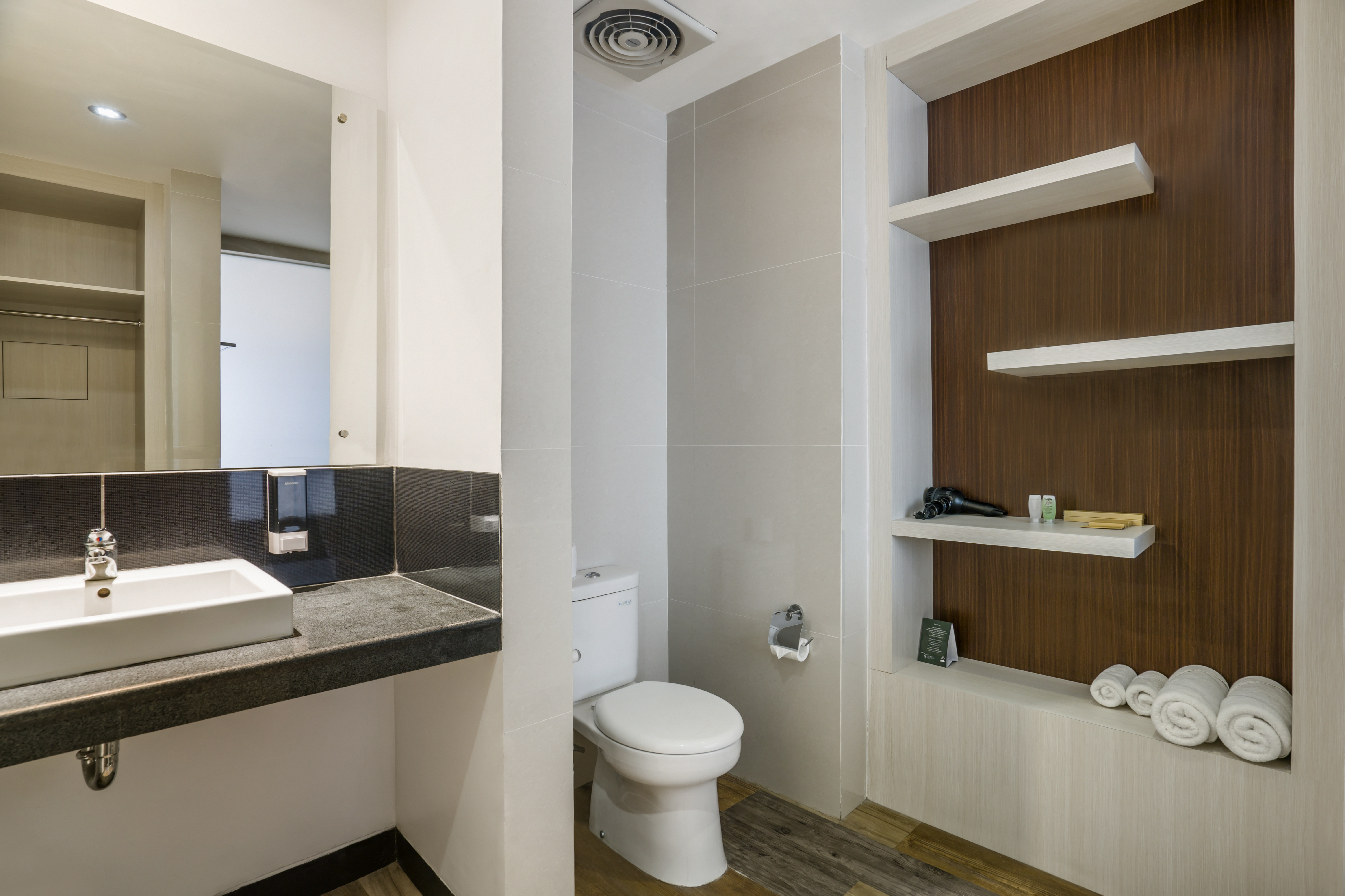 Double or Twin Deluxe