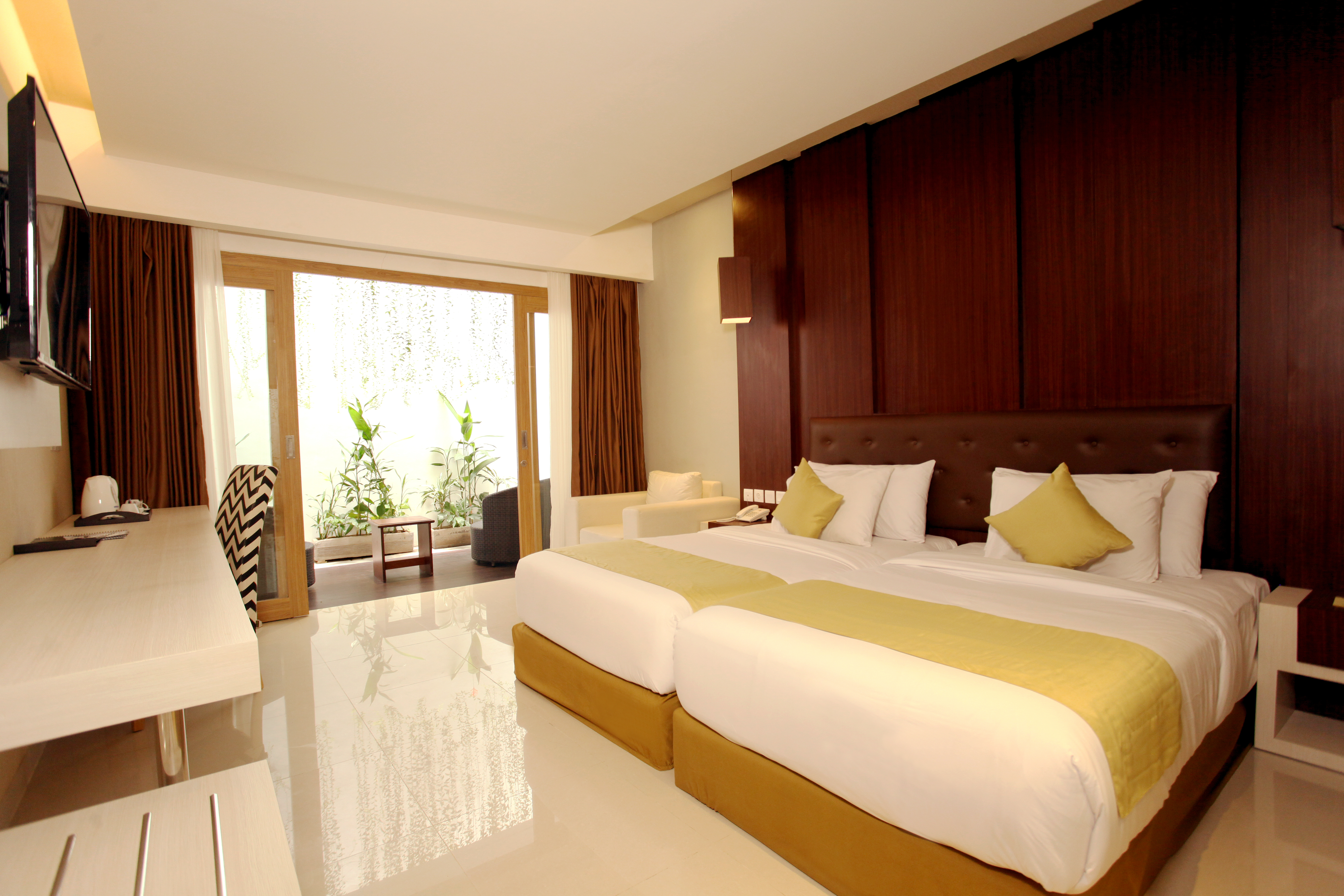 Double or Twin Deluxe