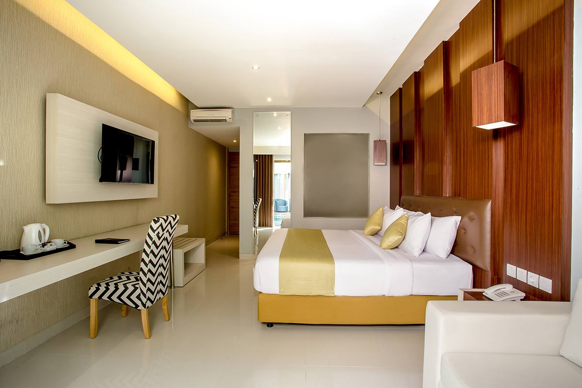 Double or Twin Deluxe Pool View