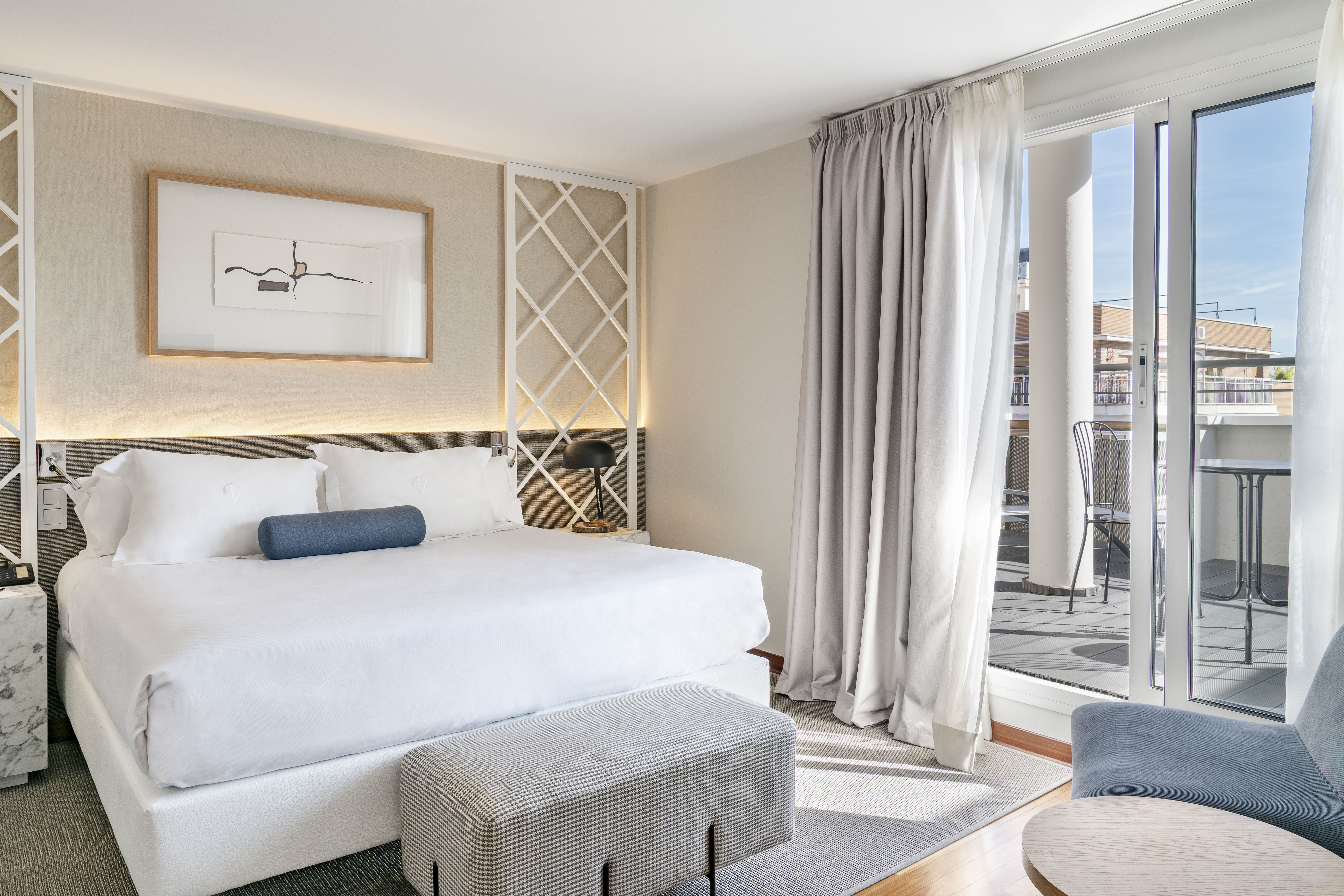 Double Single Superior