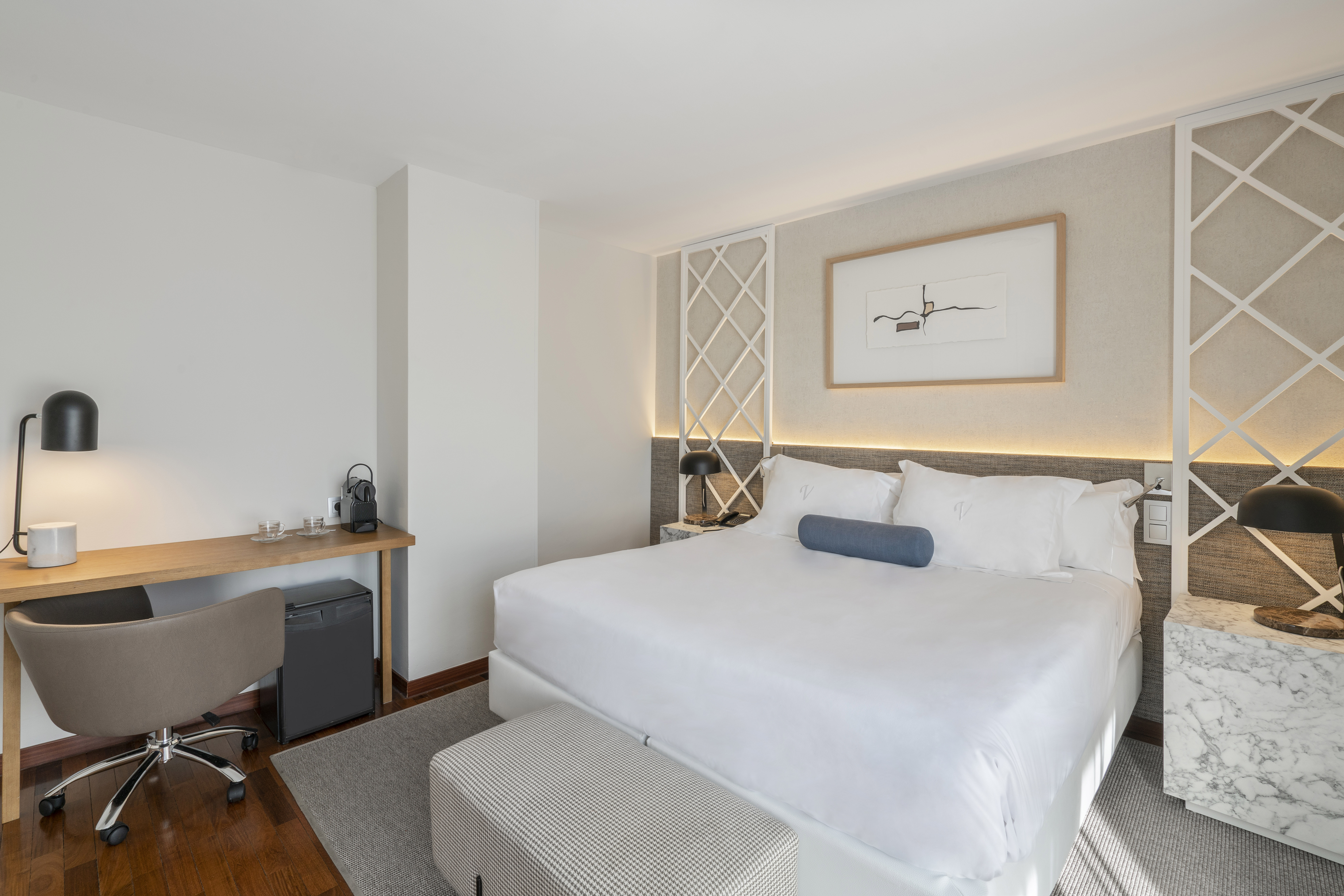 Double Single Superior