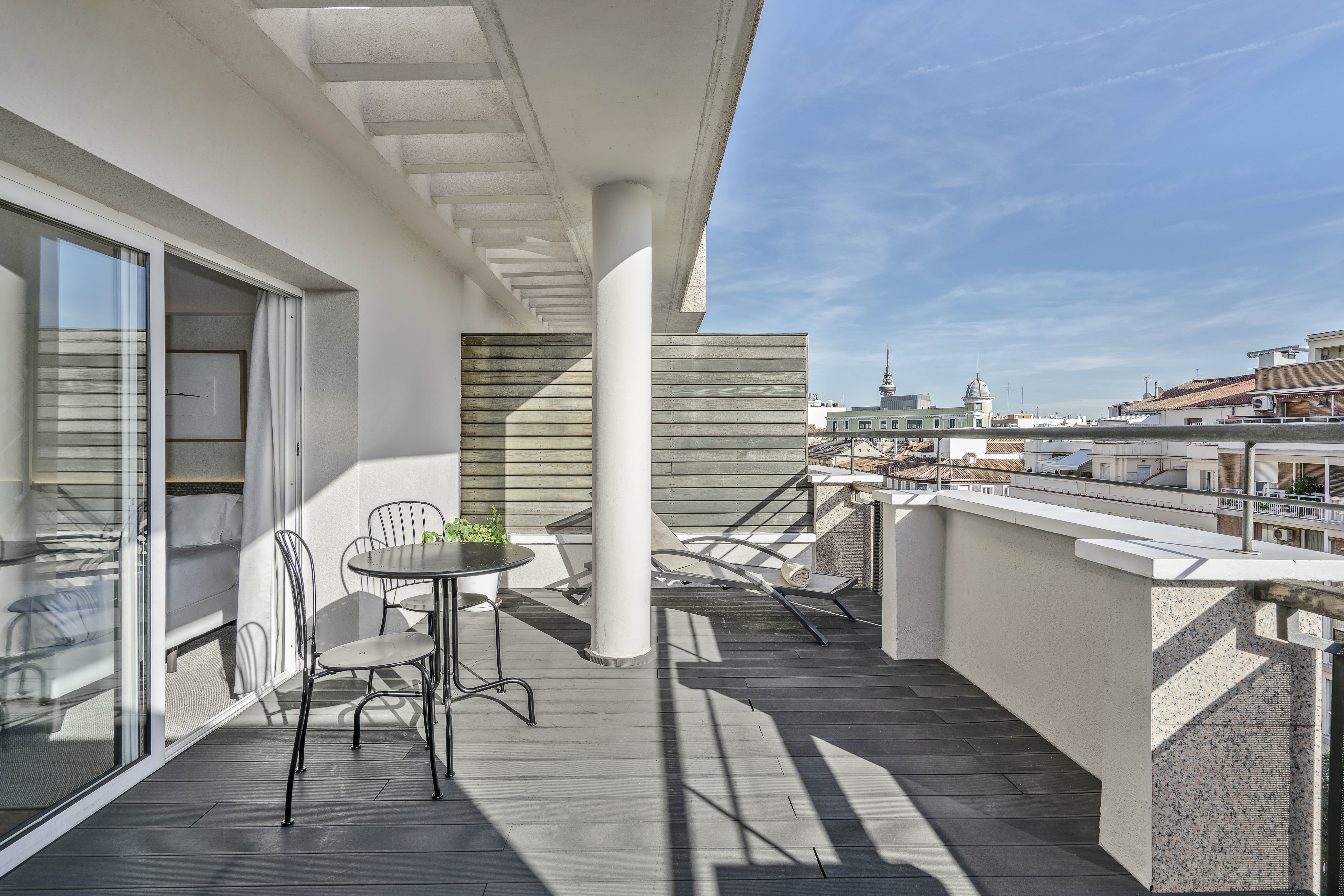 Double Single Superior