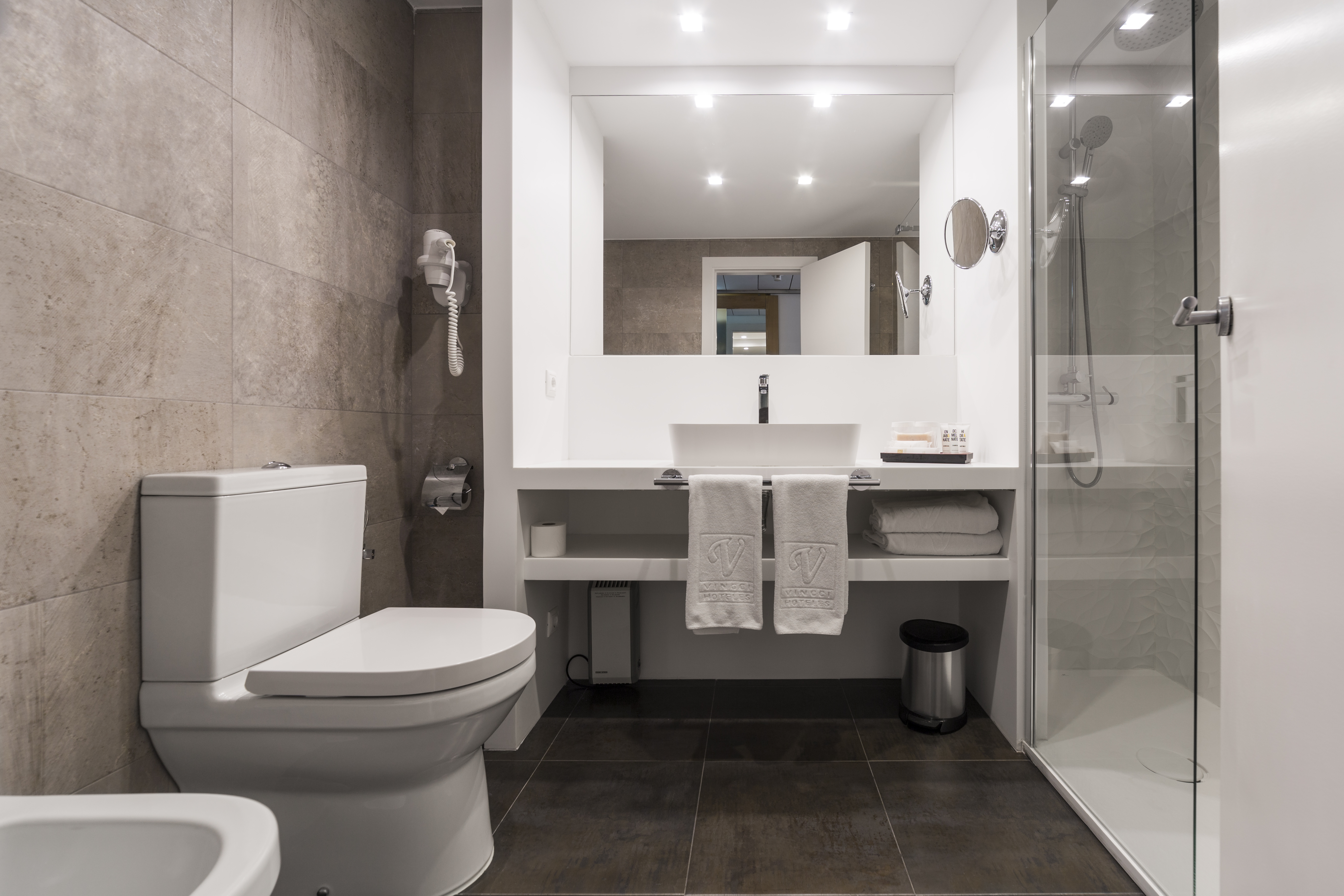 Double or Twin Connecting Room