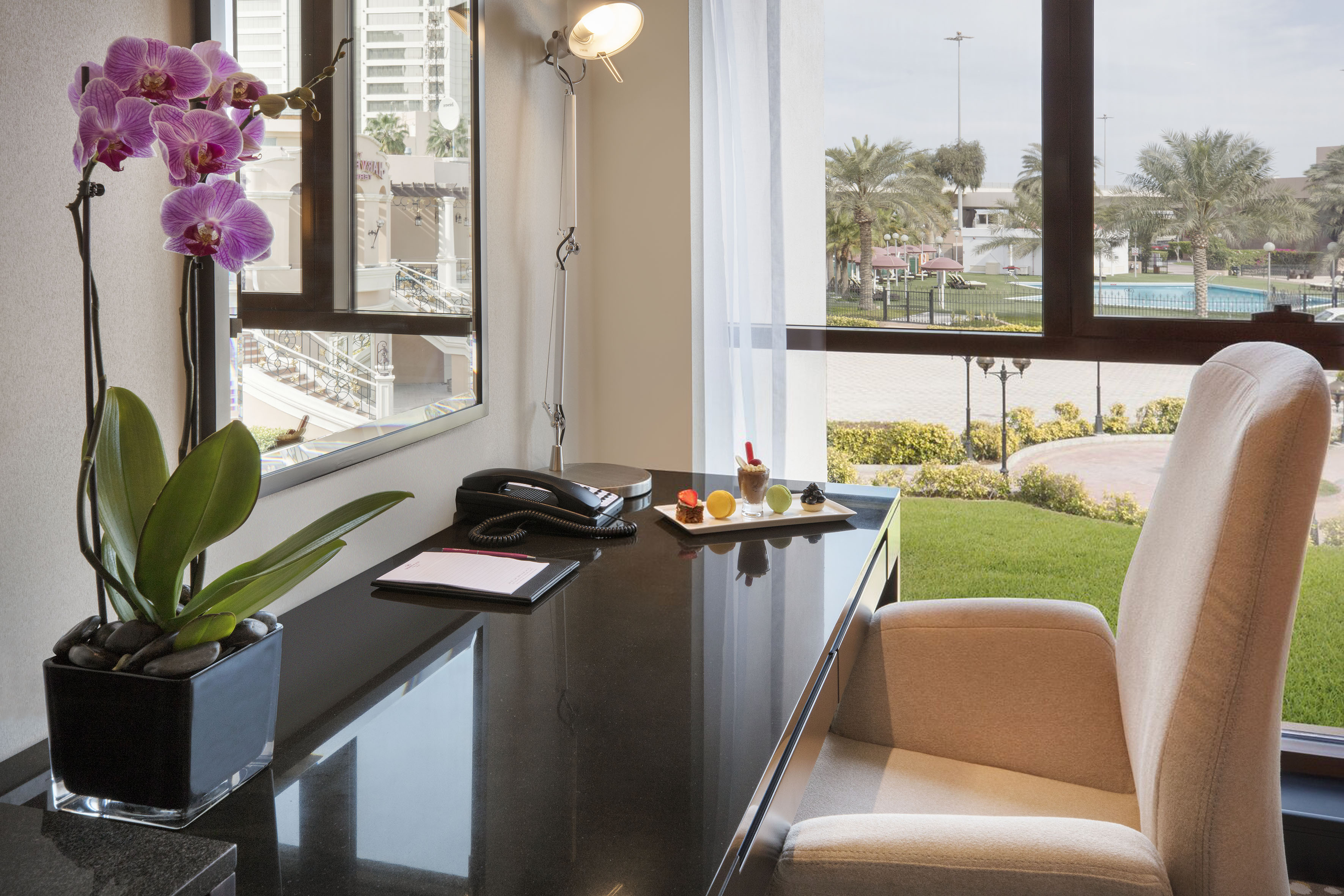 Double Garden View King Bed