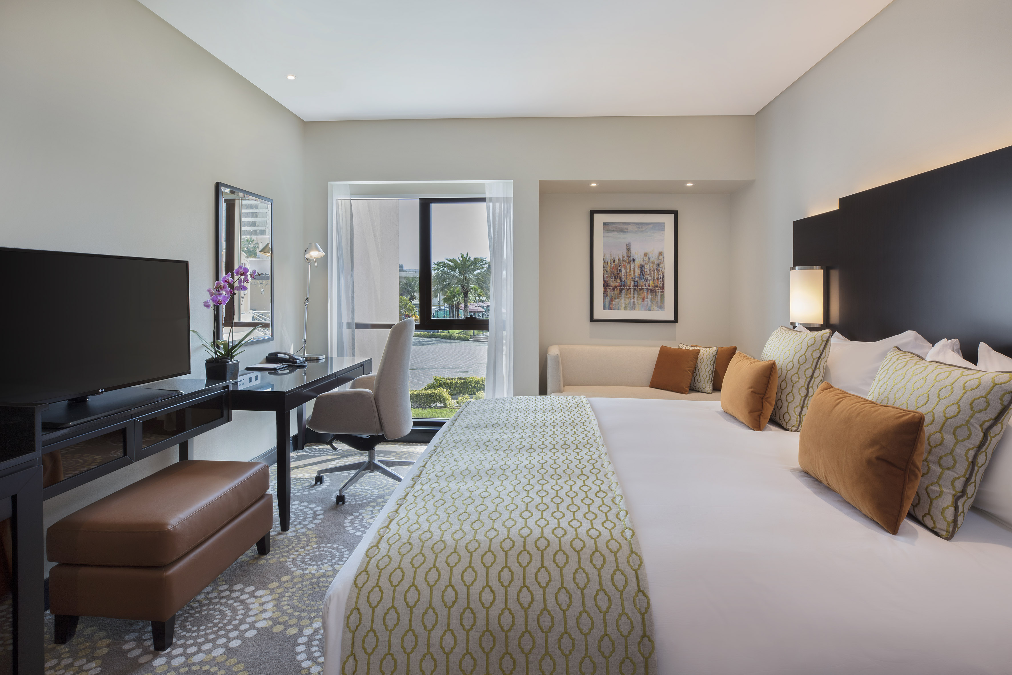 Double Pool View King Bed