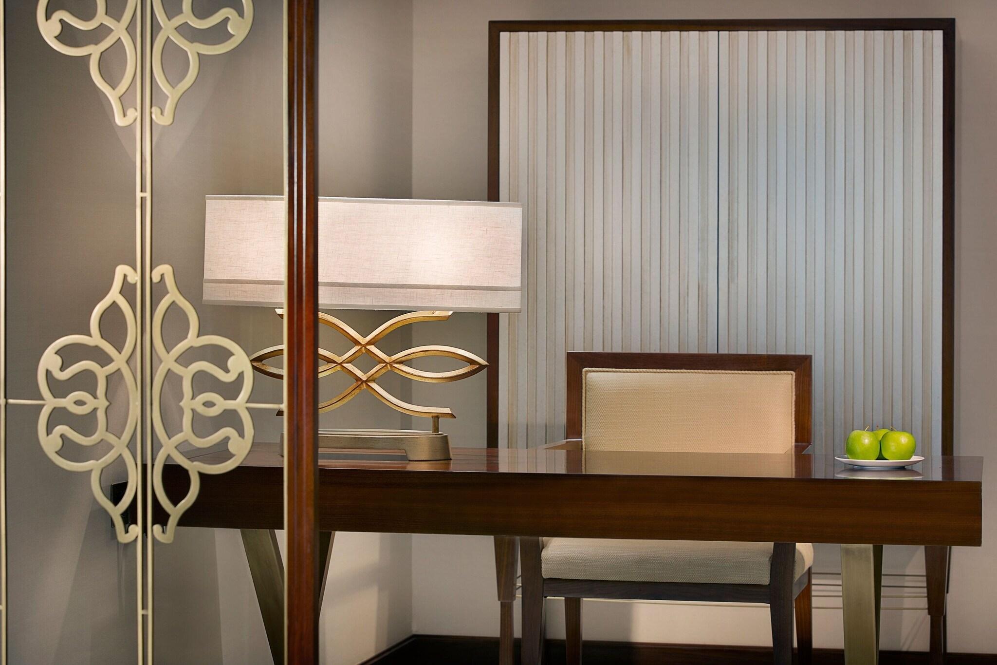 Suite Ocean View Two Double Beds