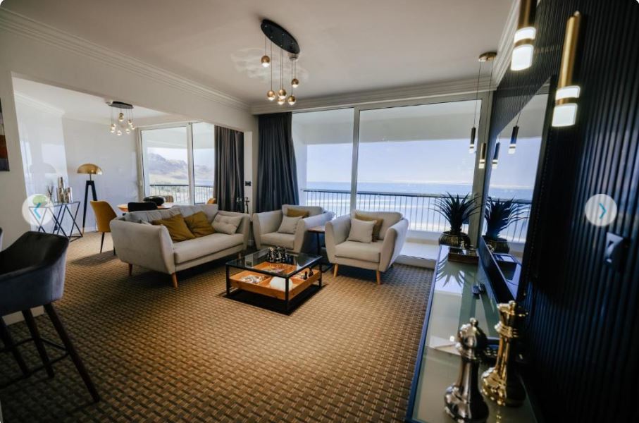 Double Three Bedrooms One Bathroom