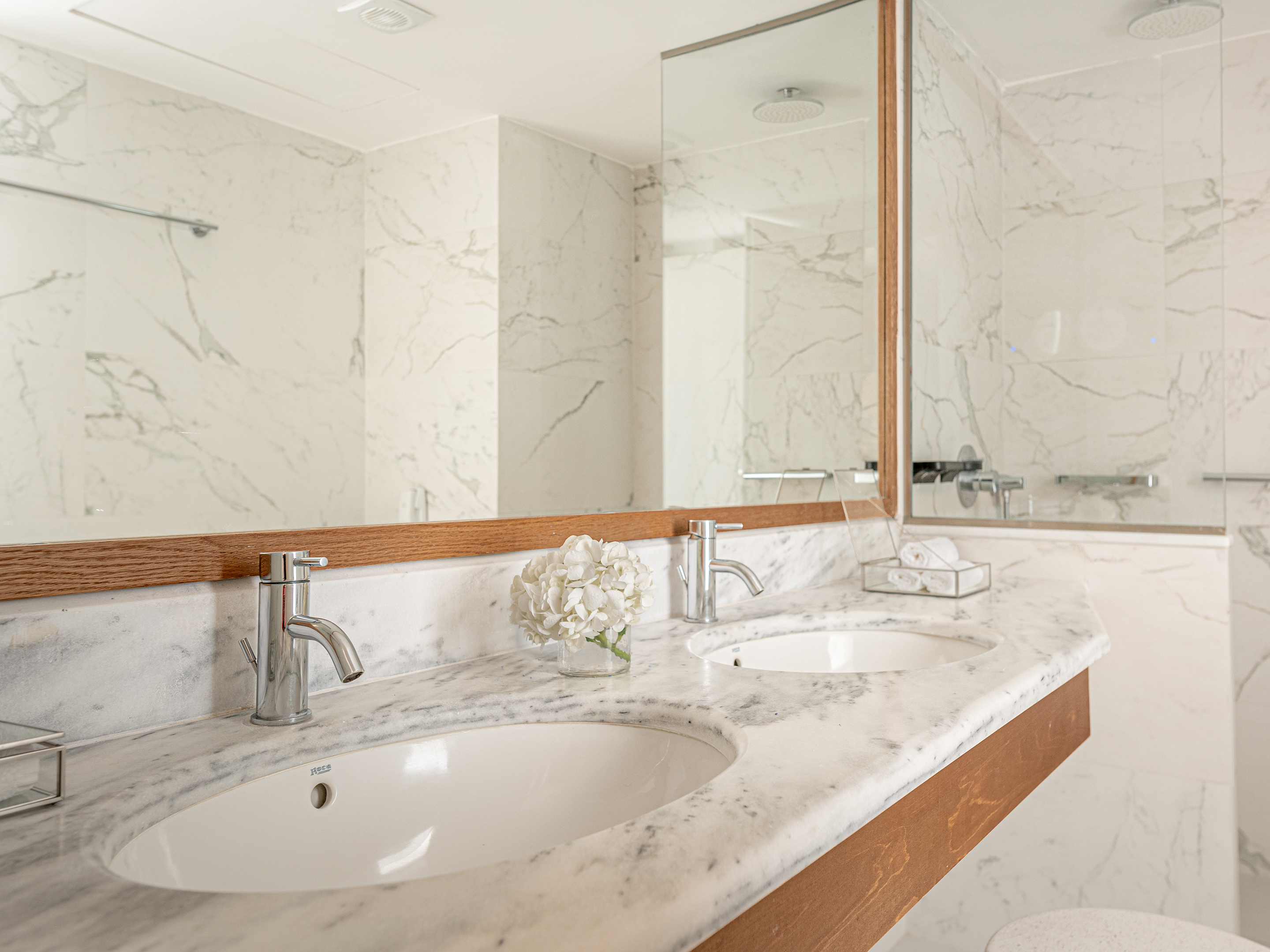 Family Room Guest Room