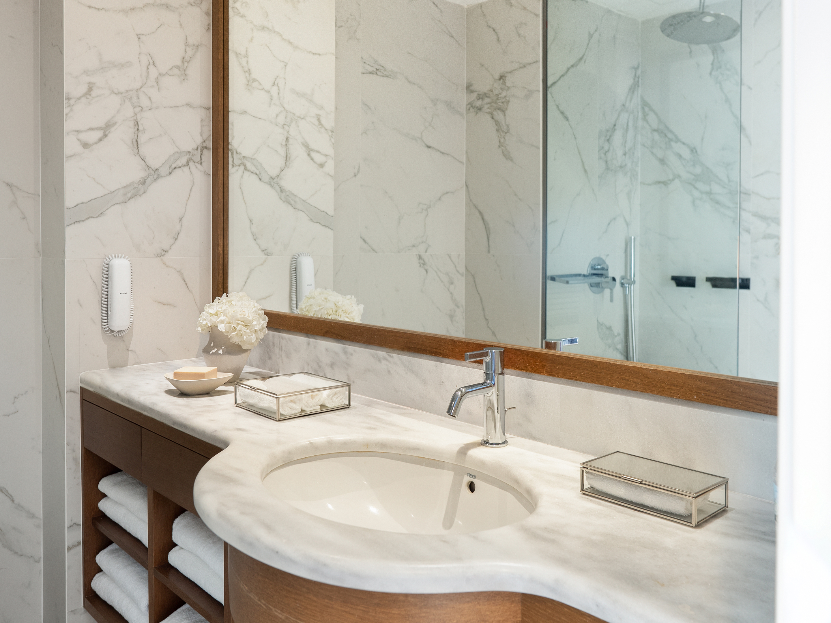 Double or Twin Guest Room Sea View