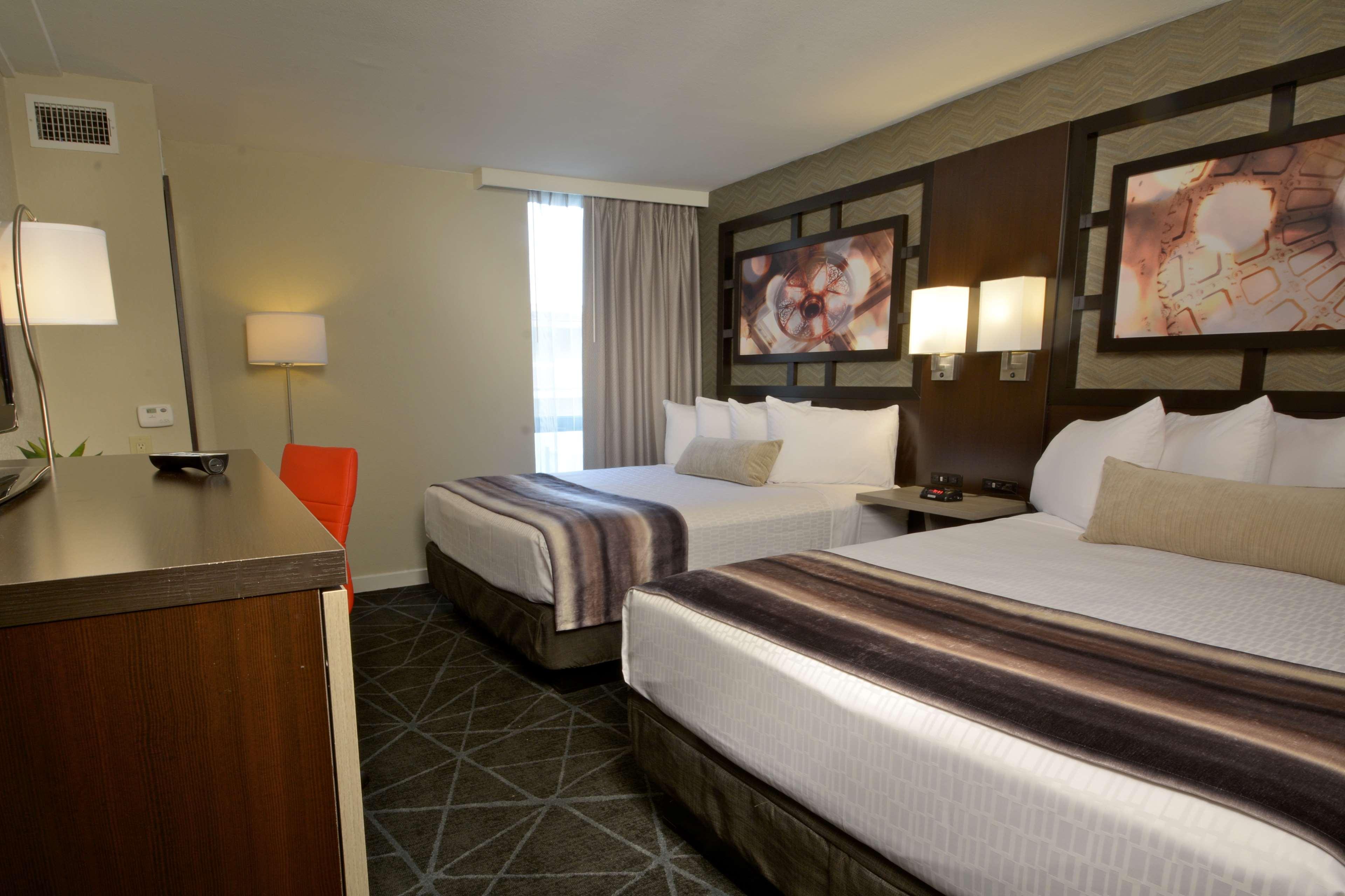 Room Two Double Beds Non Smoking