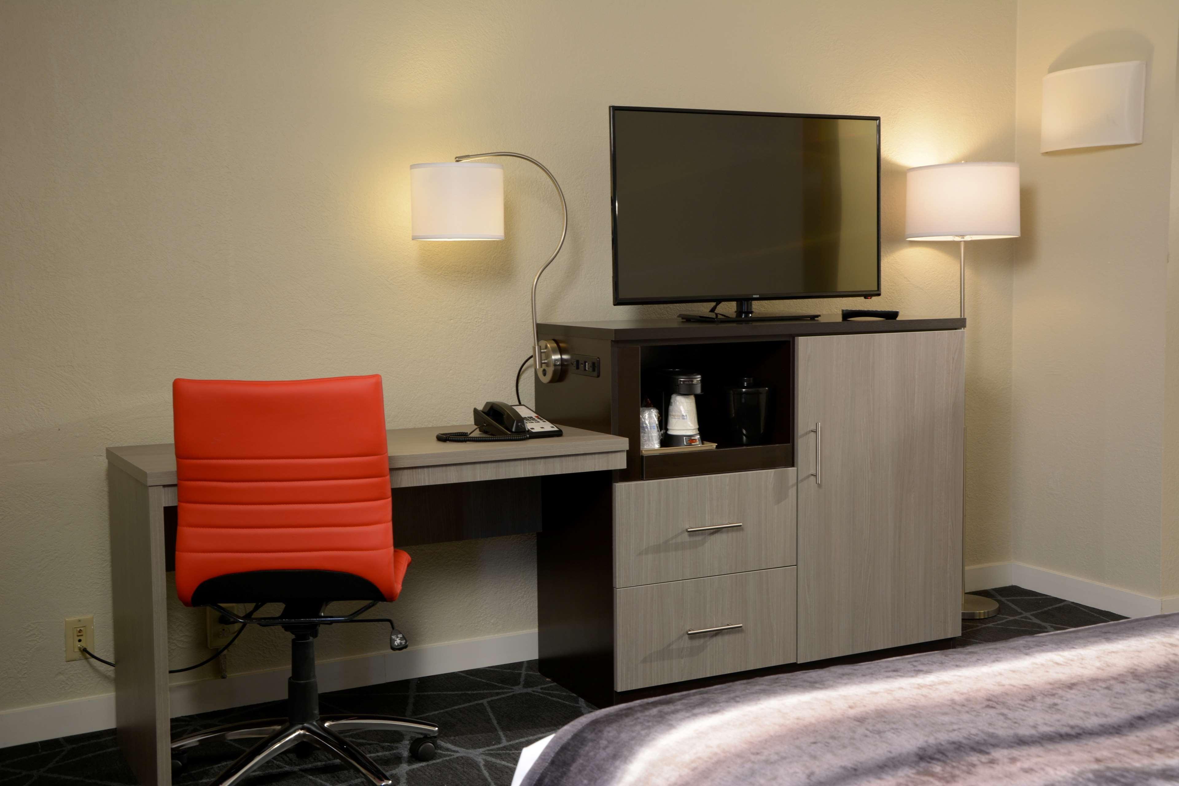 Room Two Double Beds Non Smoking