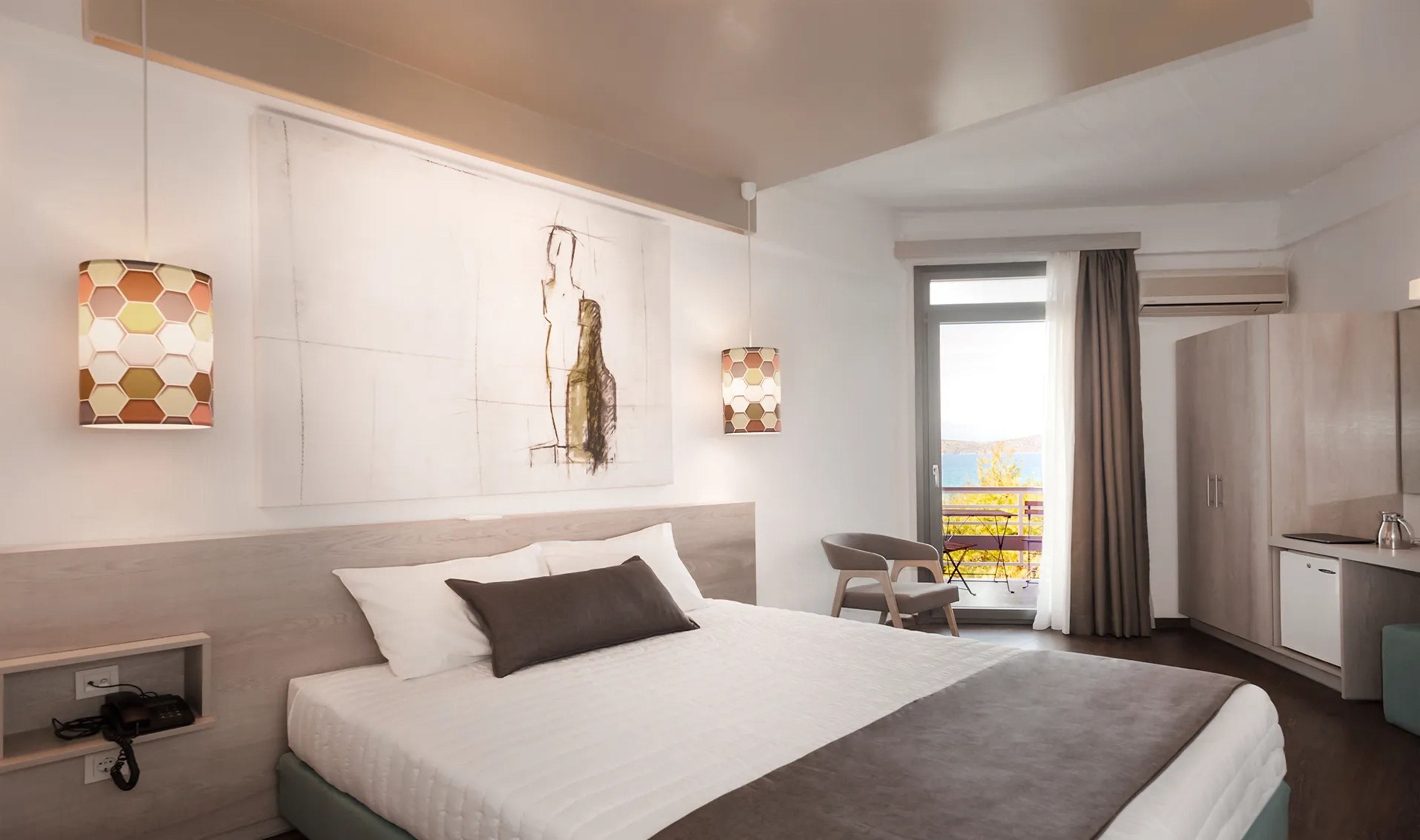 Double or Twin Side Sea View