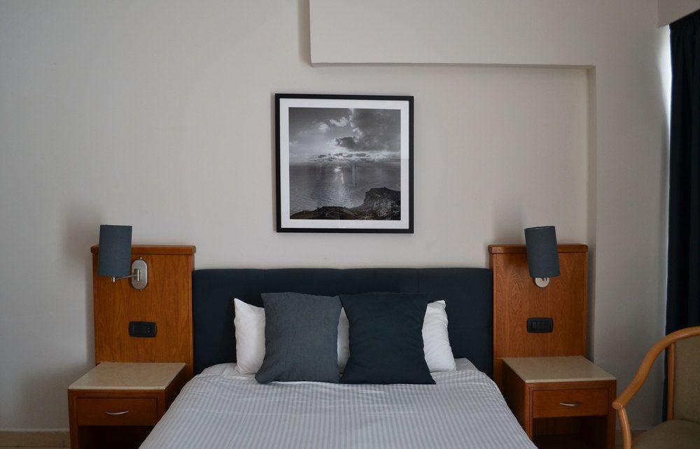 Double or Twin Economy