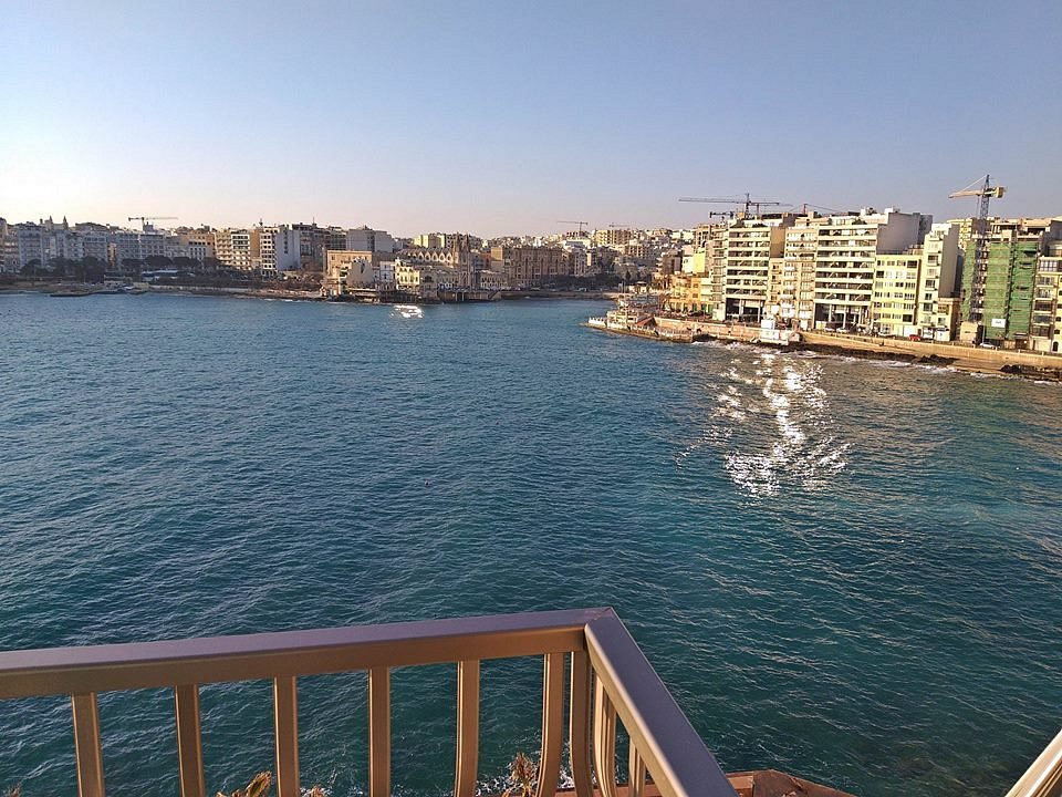 Double Single Deluxe Marina View