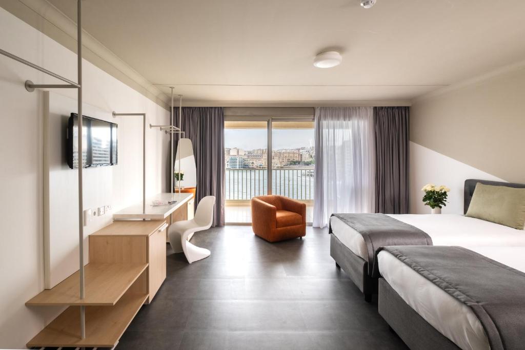 Triple Deluxe Bay View