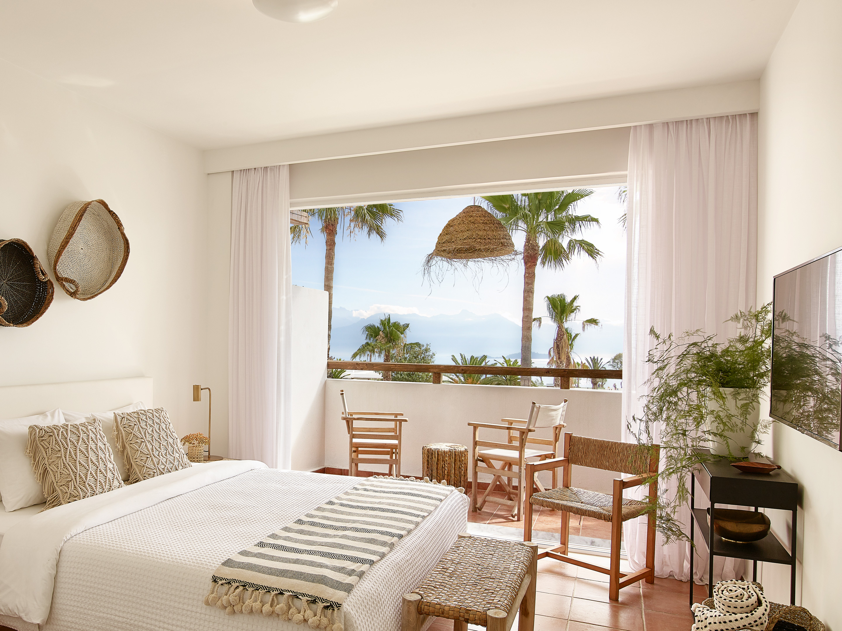 Double or Twin Sea View