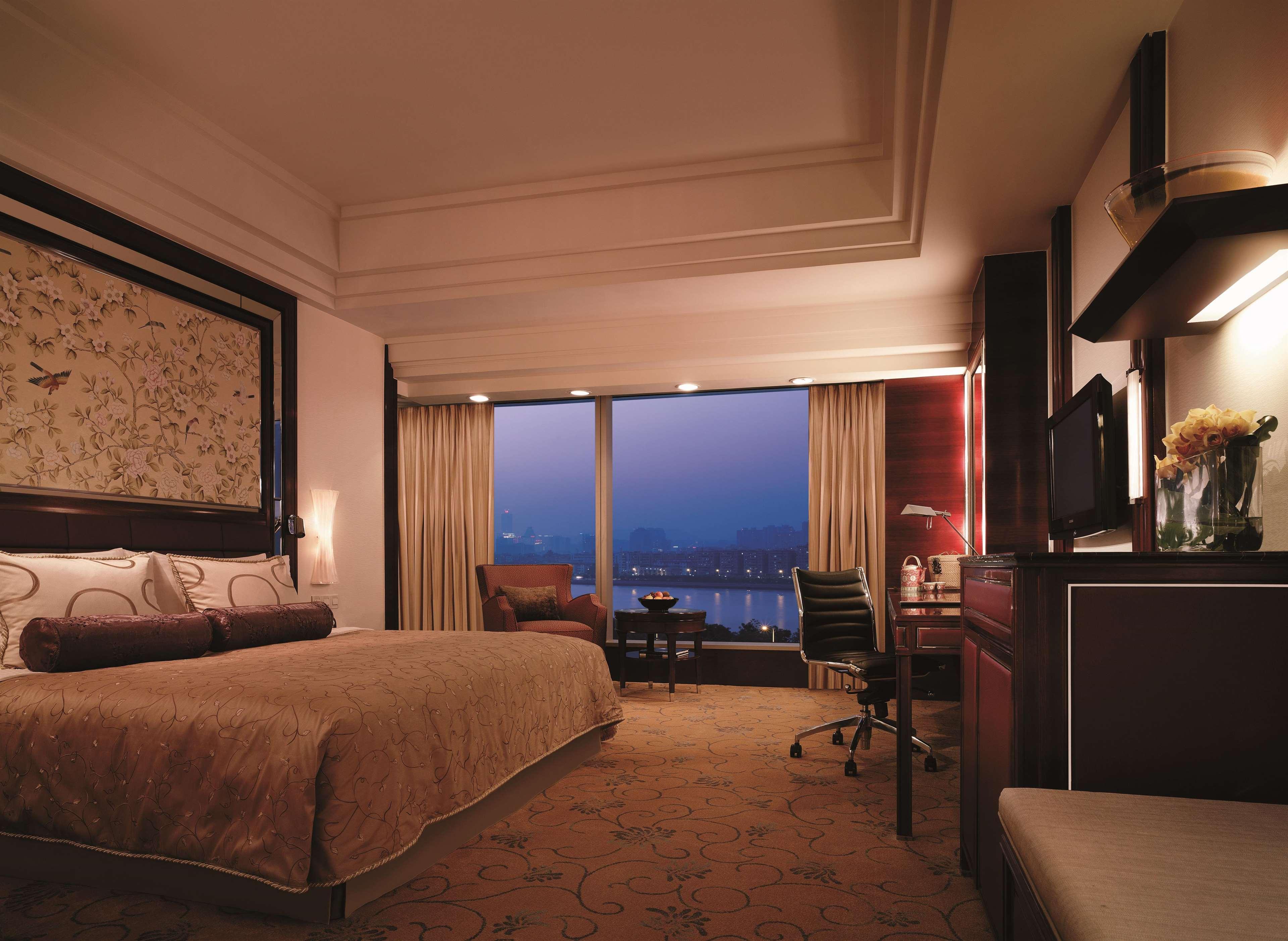 Double Premier River View