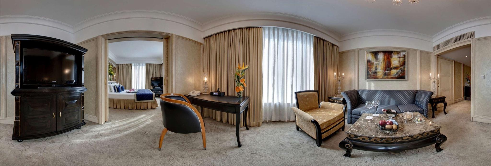 Suite Executive King Bed