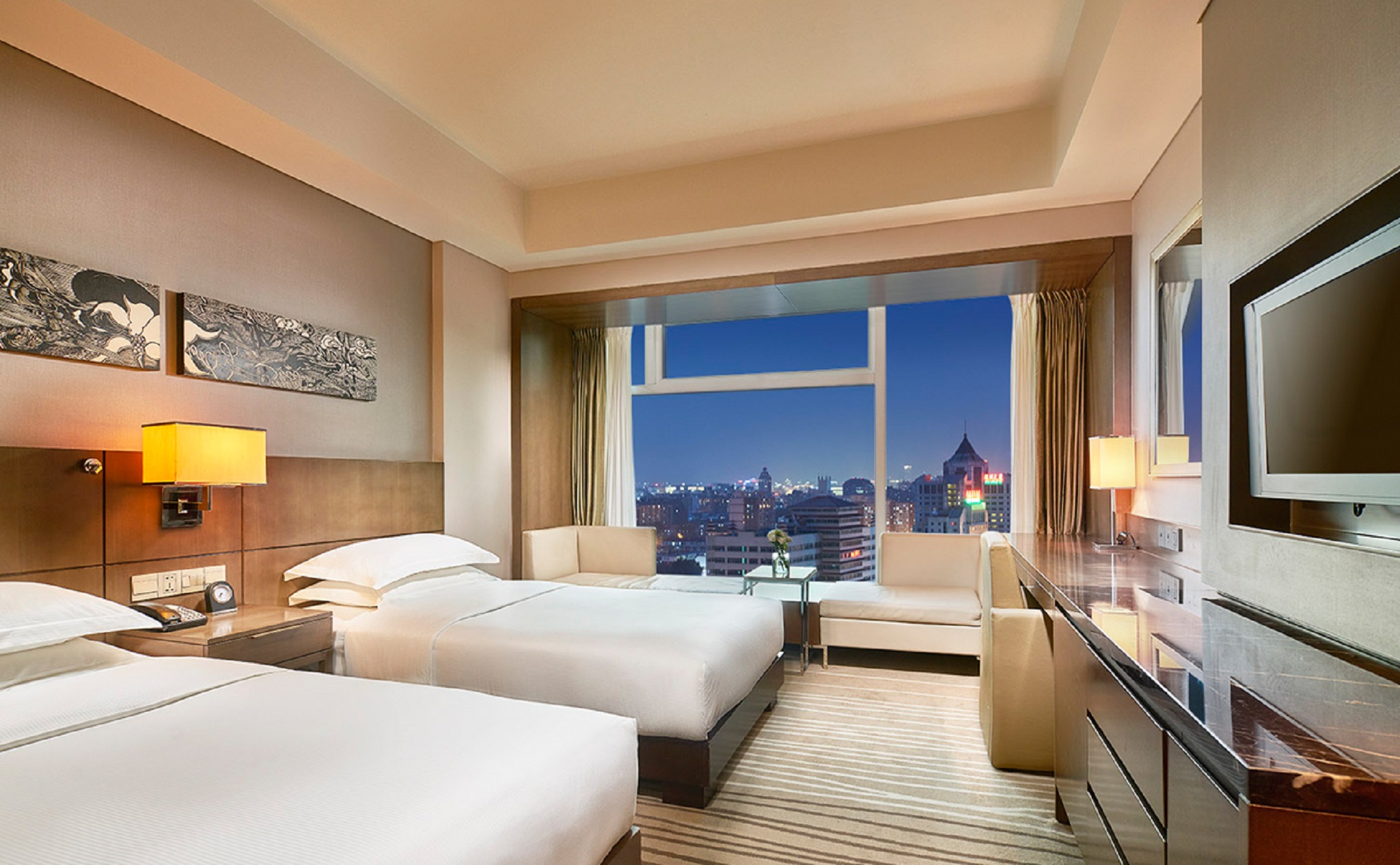 Double or Twin Executive