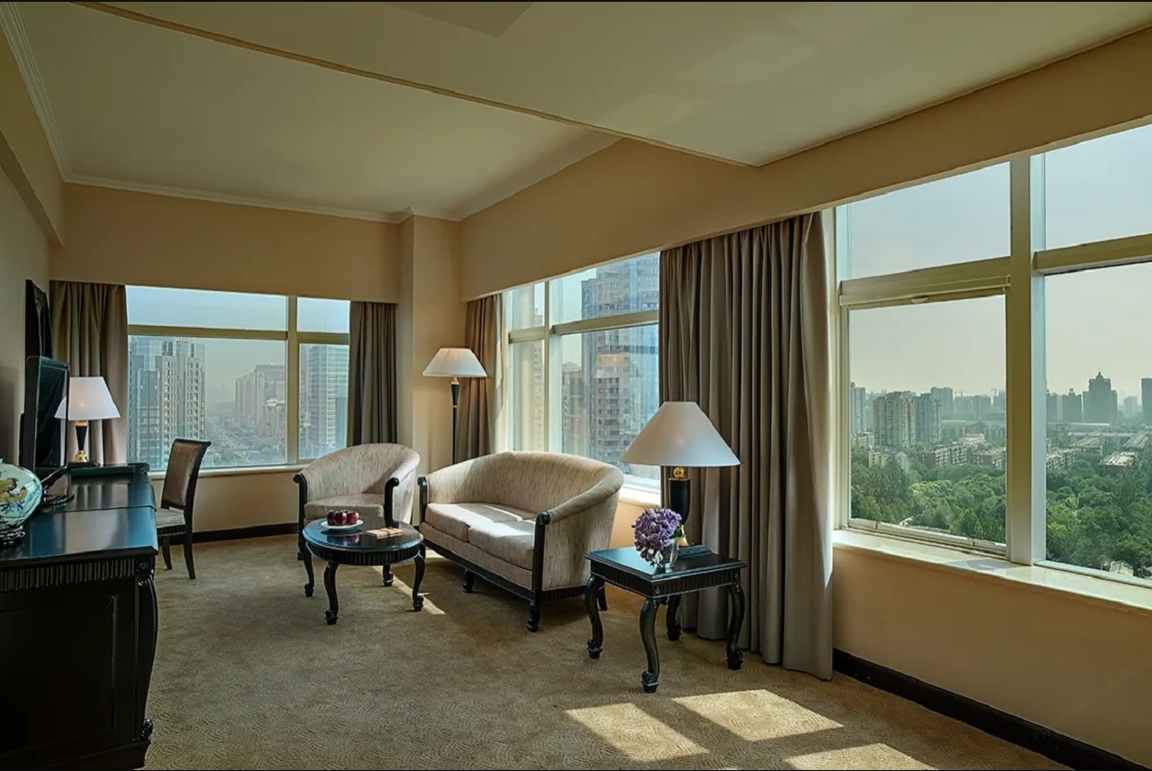 Suite City View