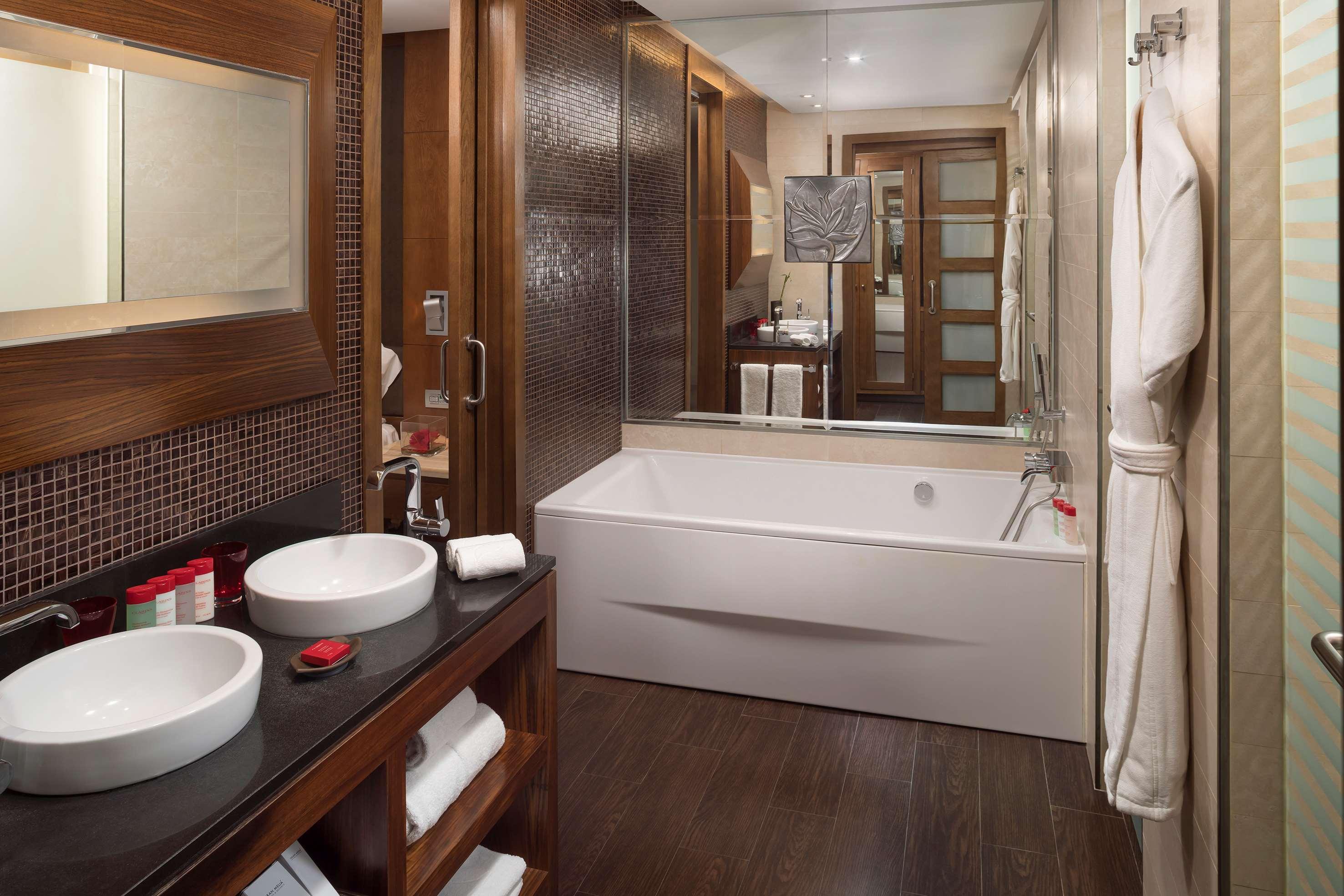 Room Deluxe Sea View