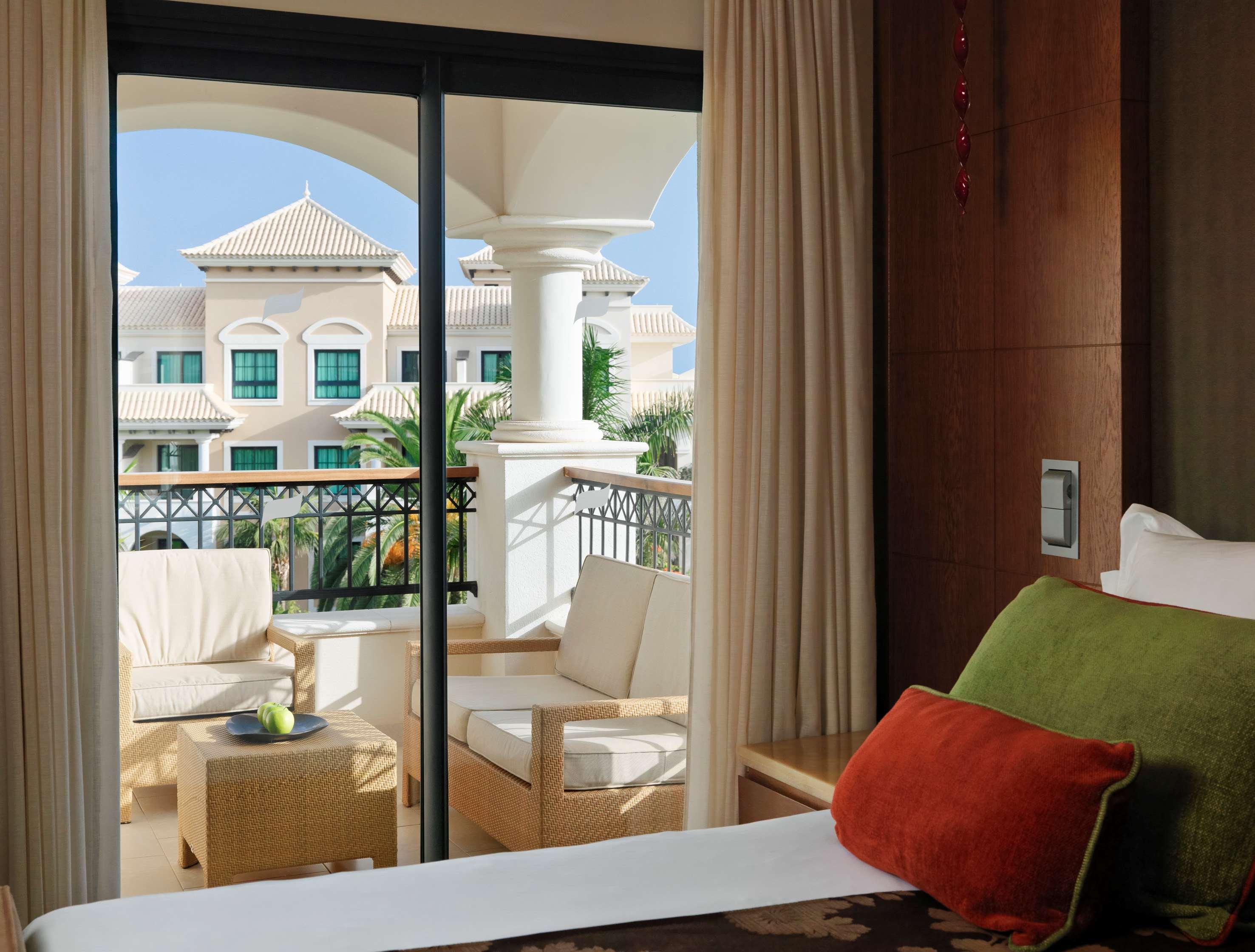 Double or Twin Deluxe