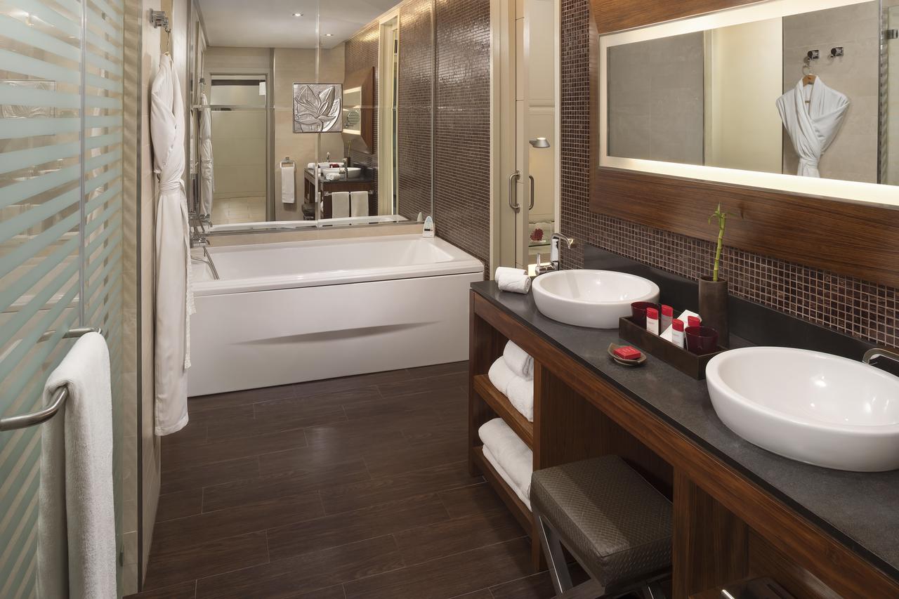 Double Single Deluxe Side Sea View