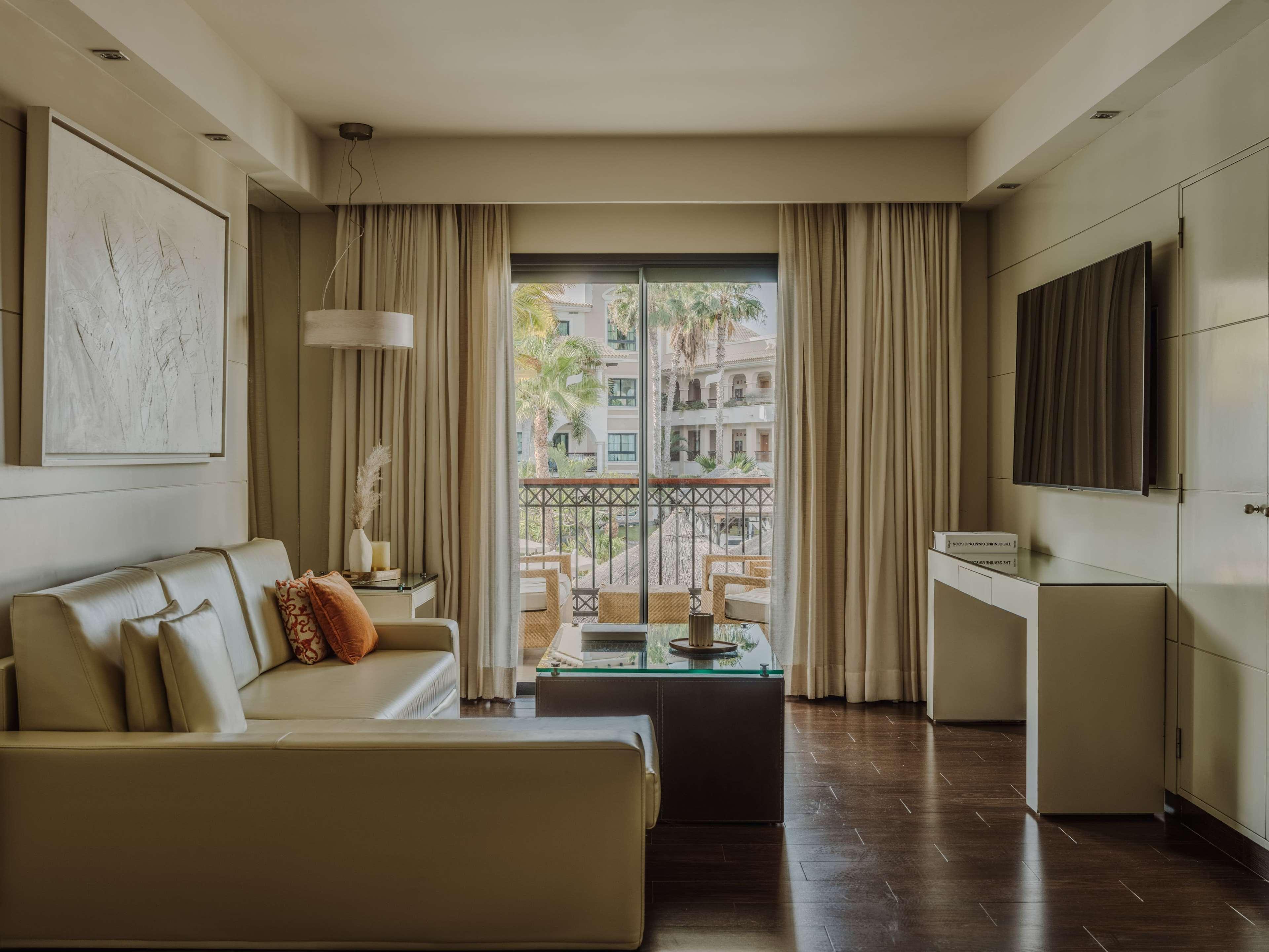 Suite Ocean View Two Bedrooms