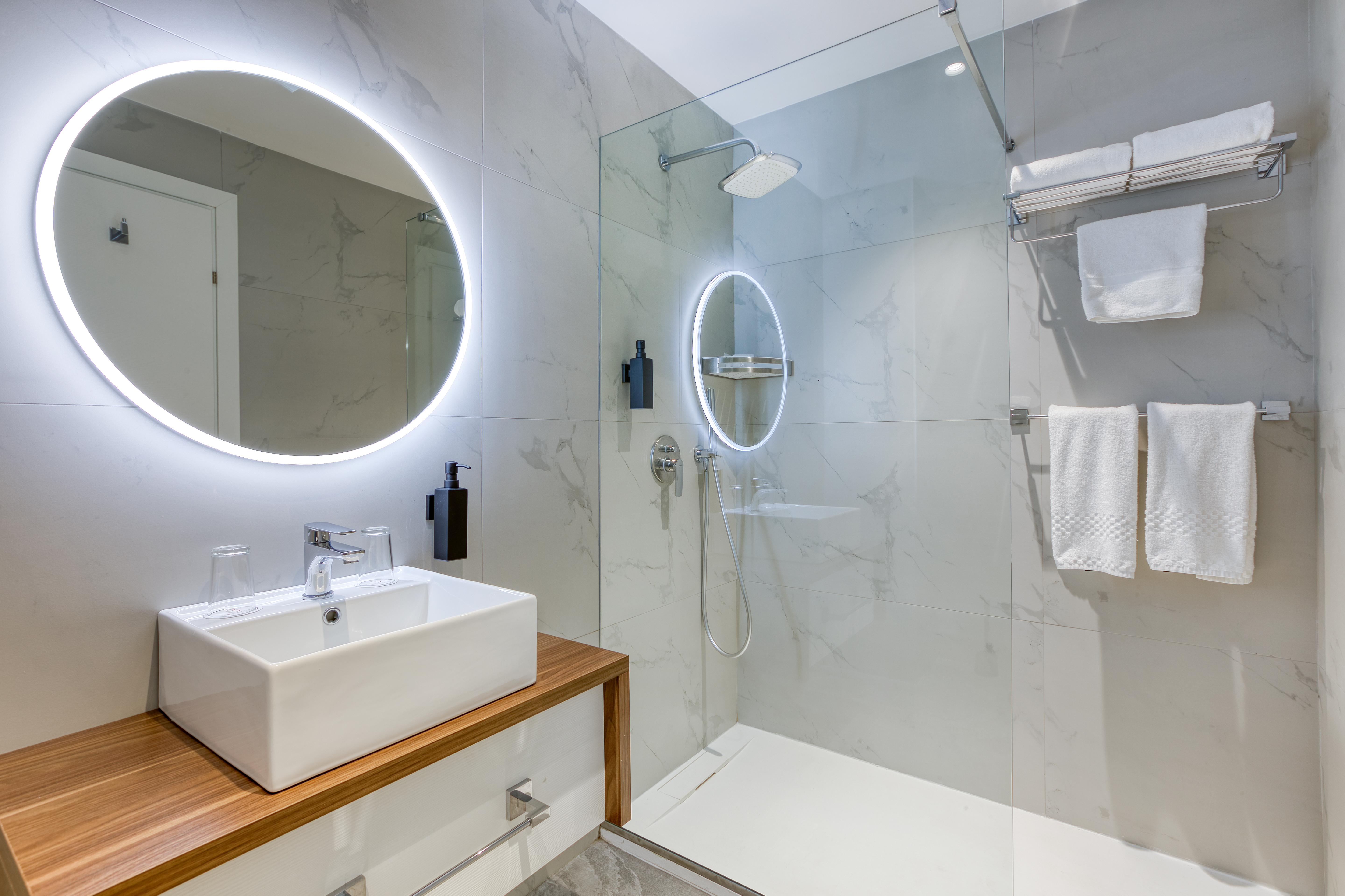 Double or Twin Standard