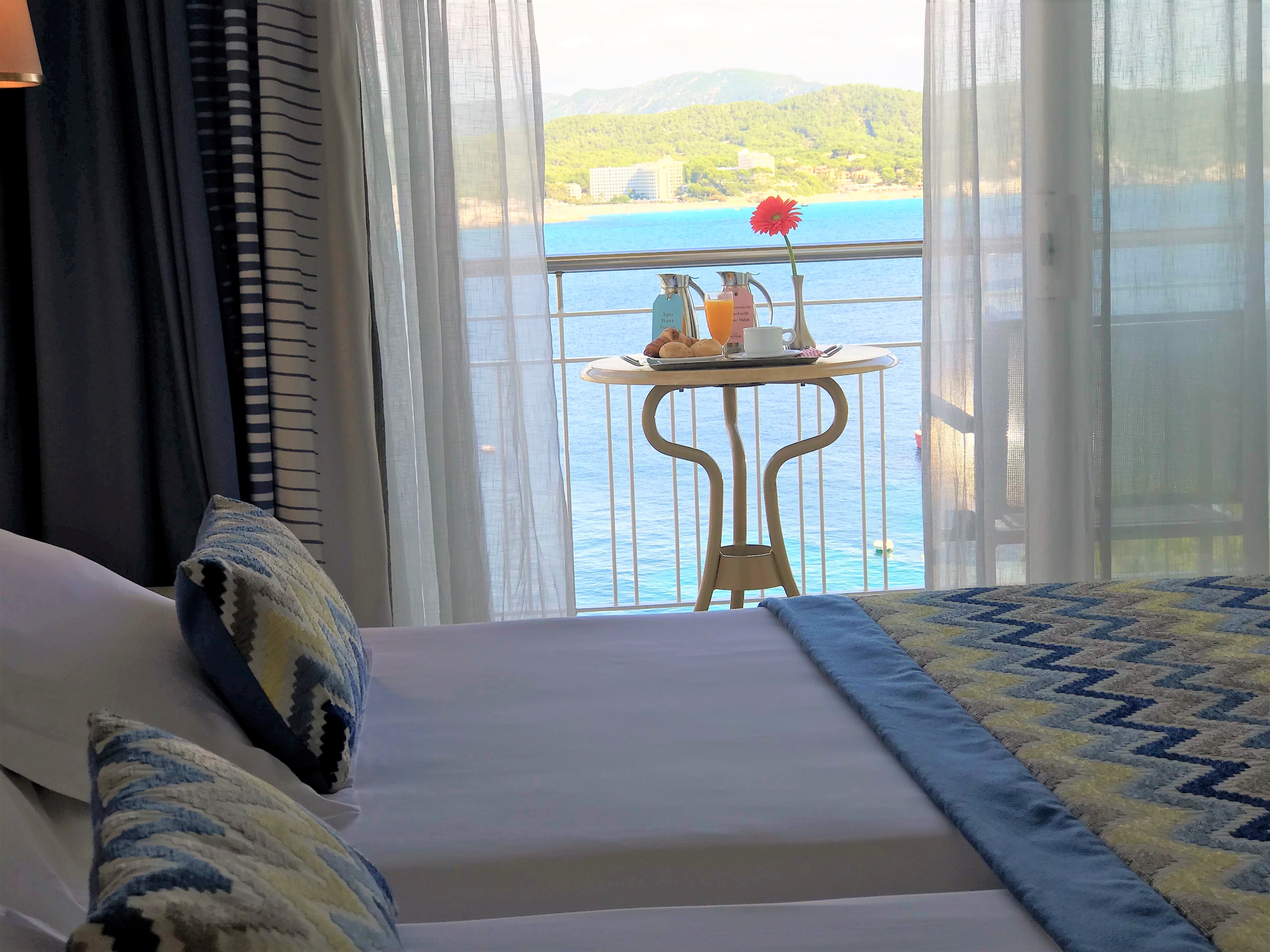 Double or Twin Superior Sea View