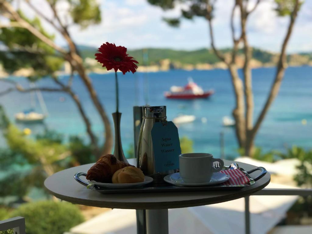 Double or Twin Sea View