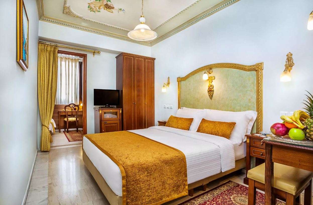 Family Room Standard