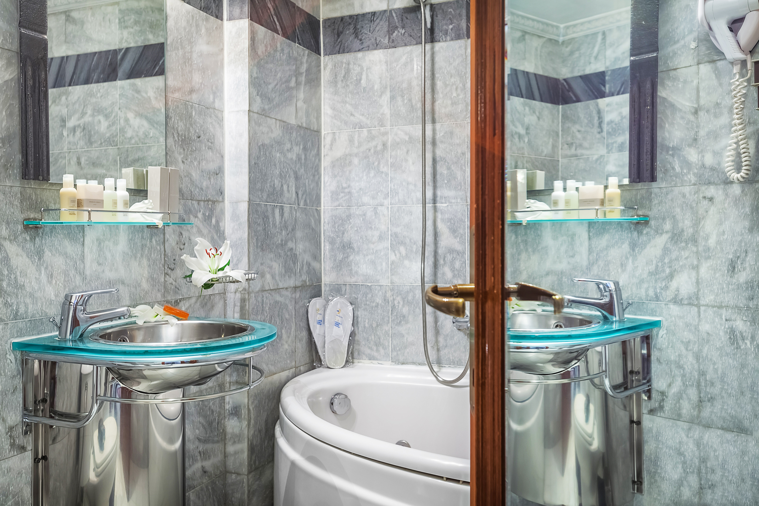 Junior Suite City View