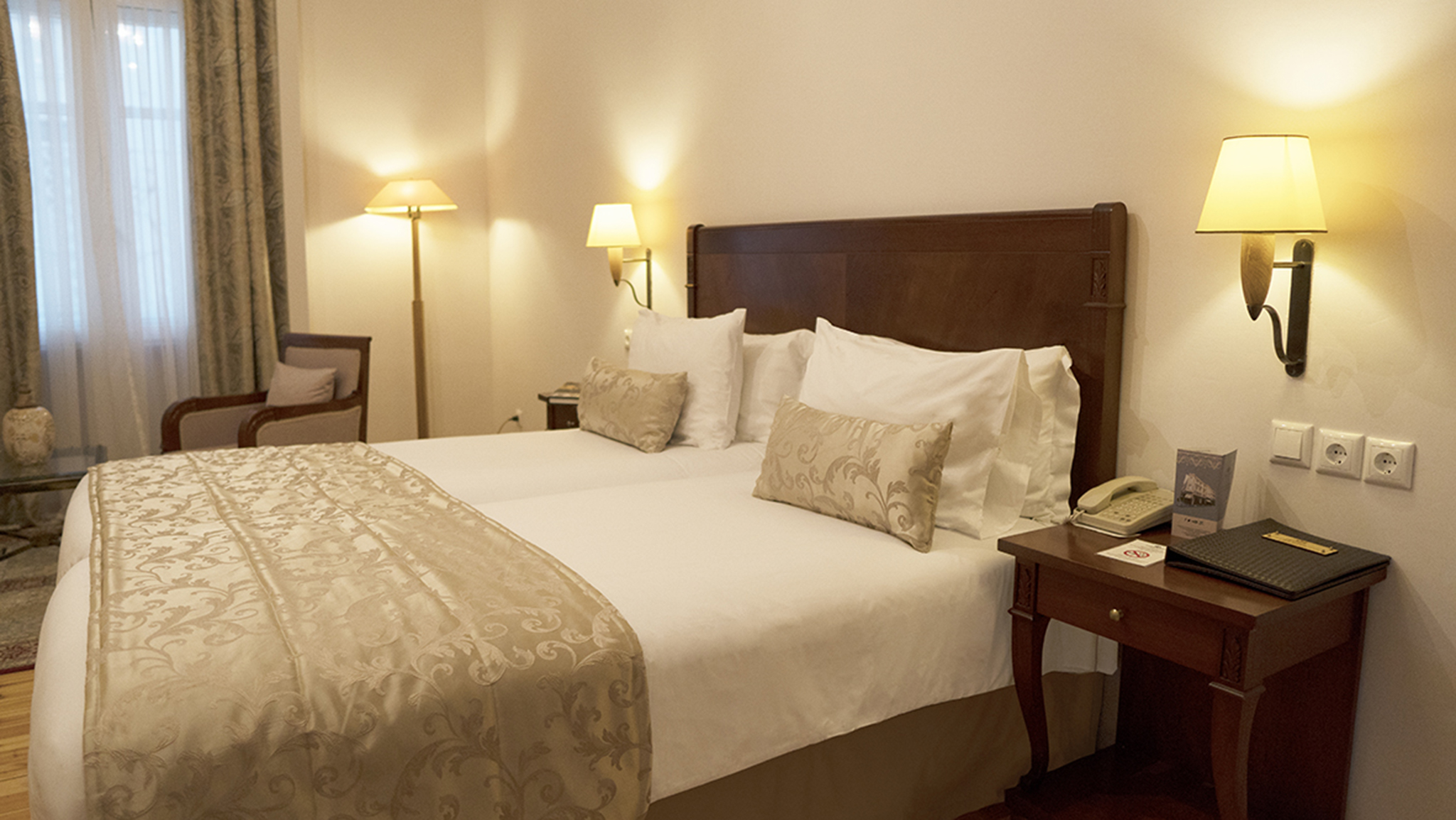 Double or Twin Superior