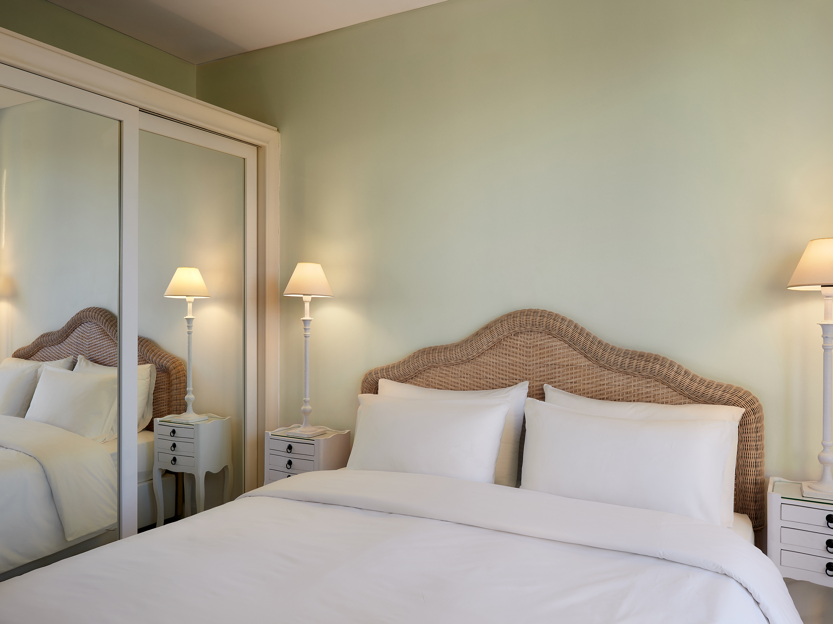 Family Room Garden View