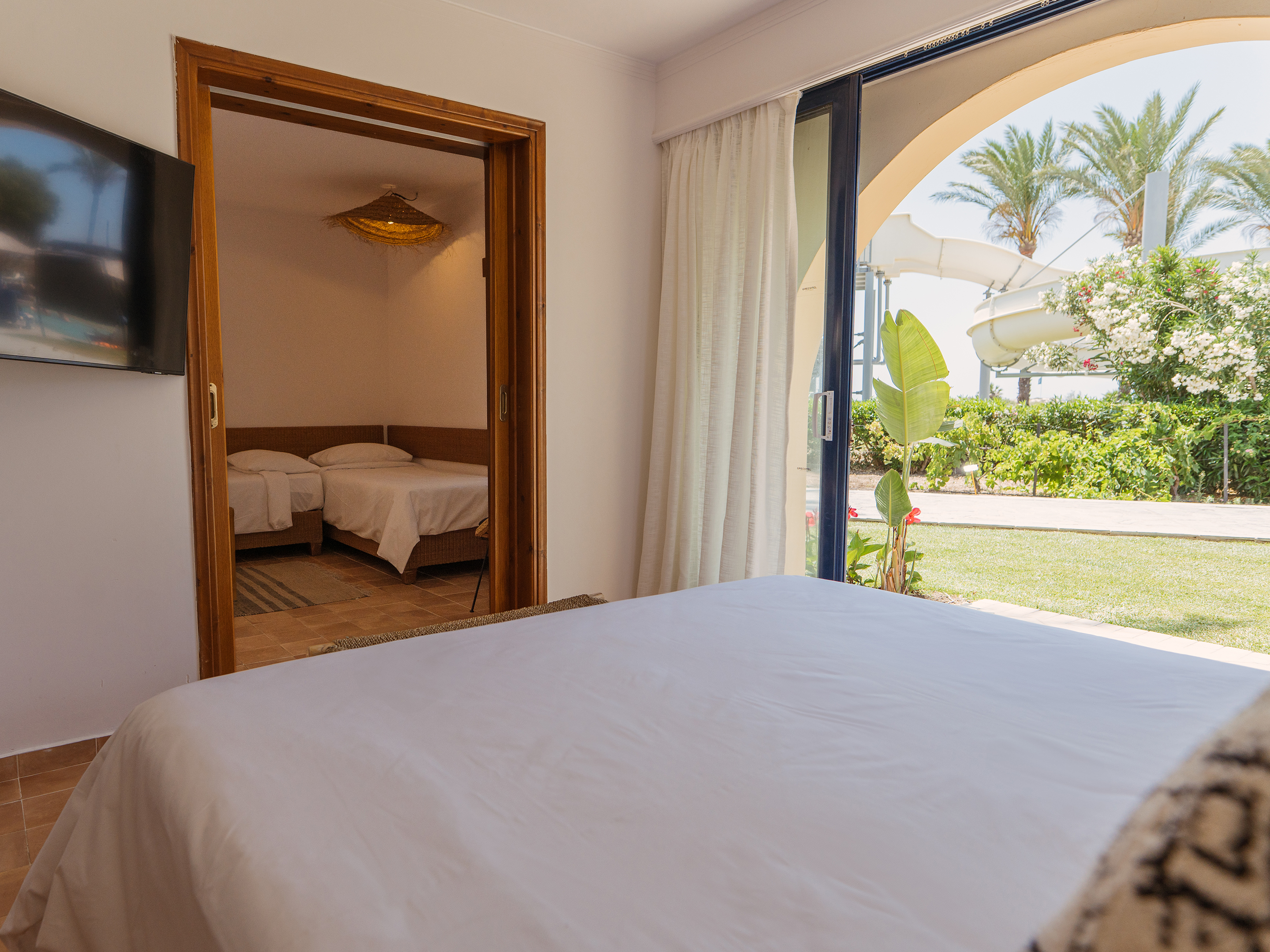 Family Room Capacity 4