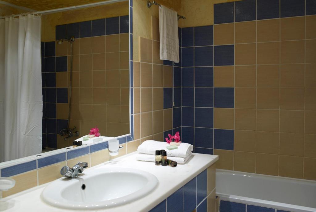 Double or Twin Superior Sea View