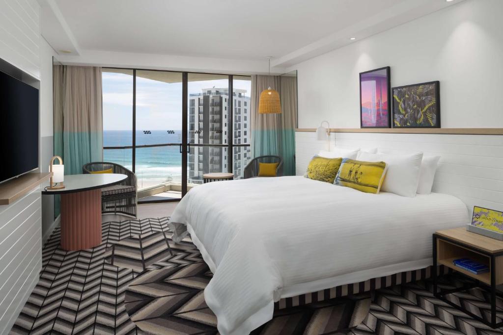 Double Ocean View King Bed