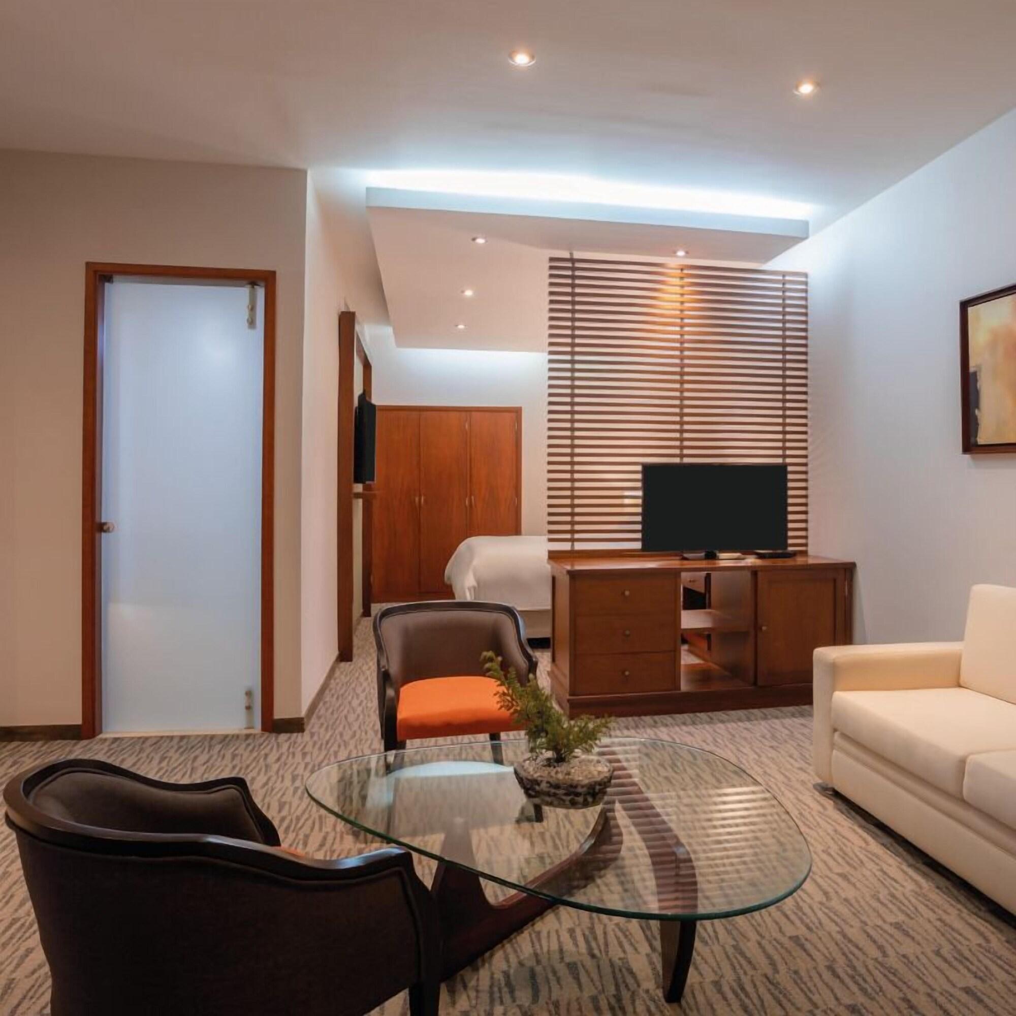 Suite Club
