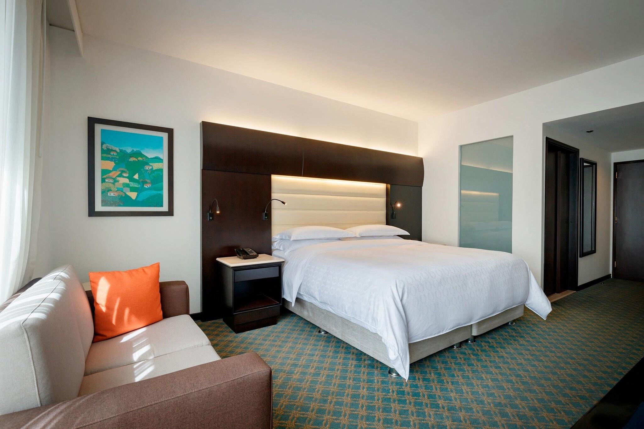 Double Queen Size Bed