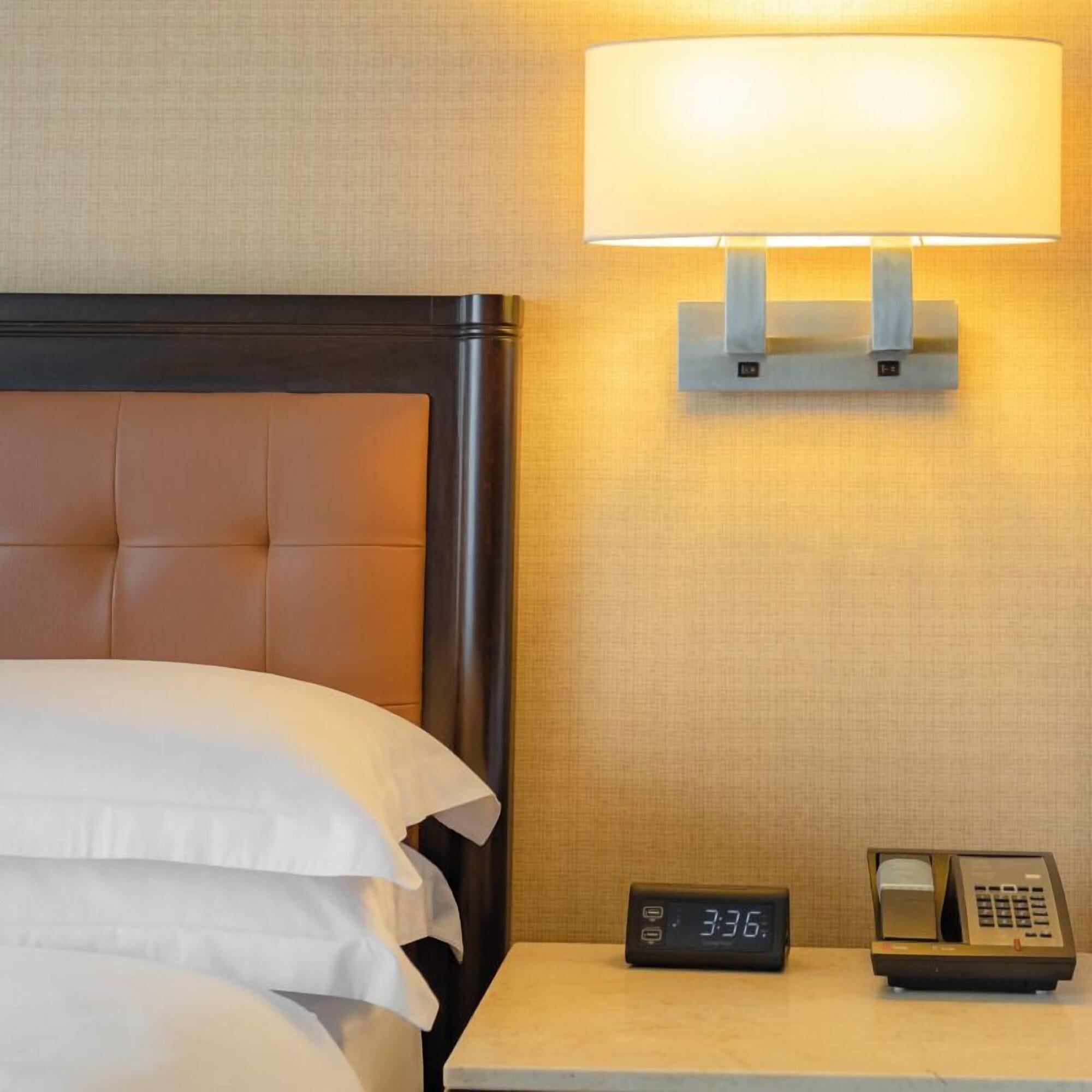 Double Queen Size Bed