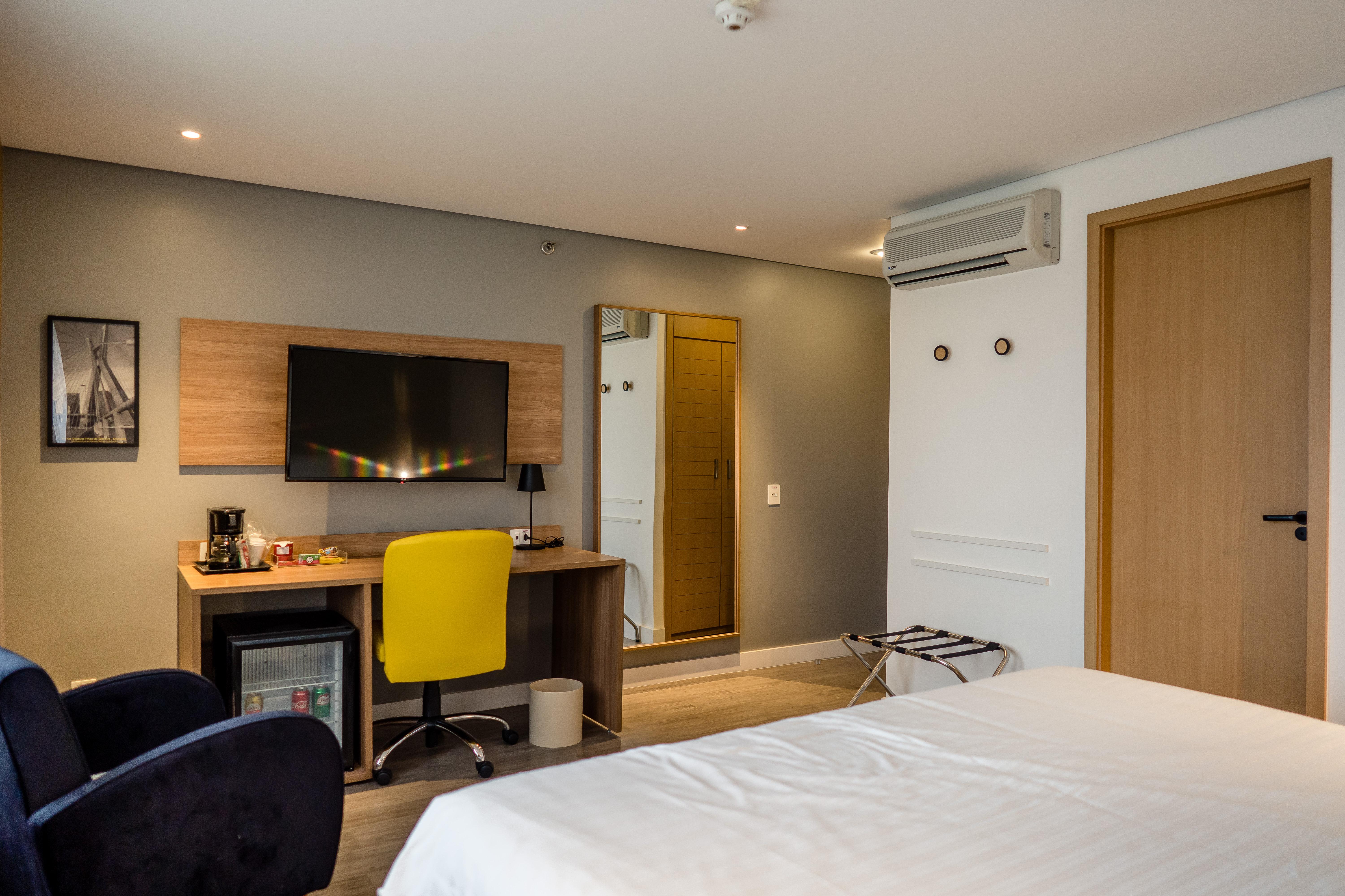 Double King Size Bed