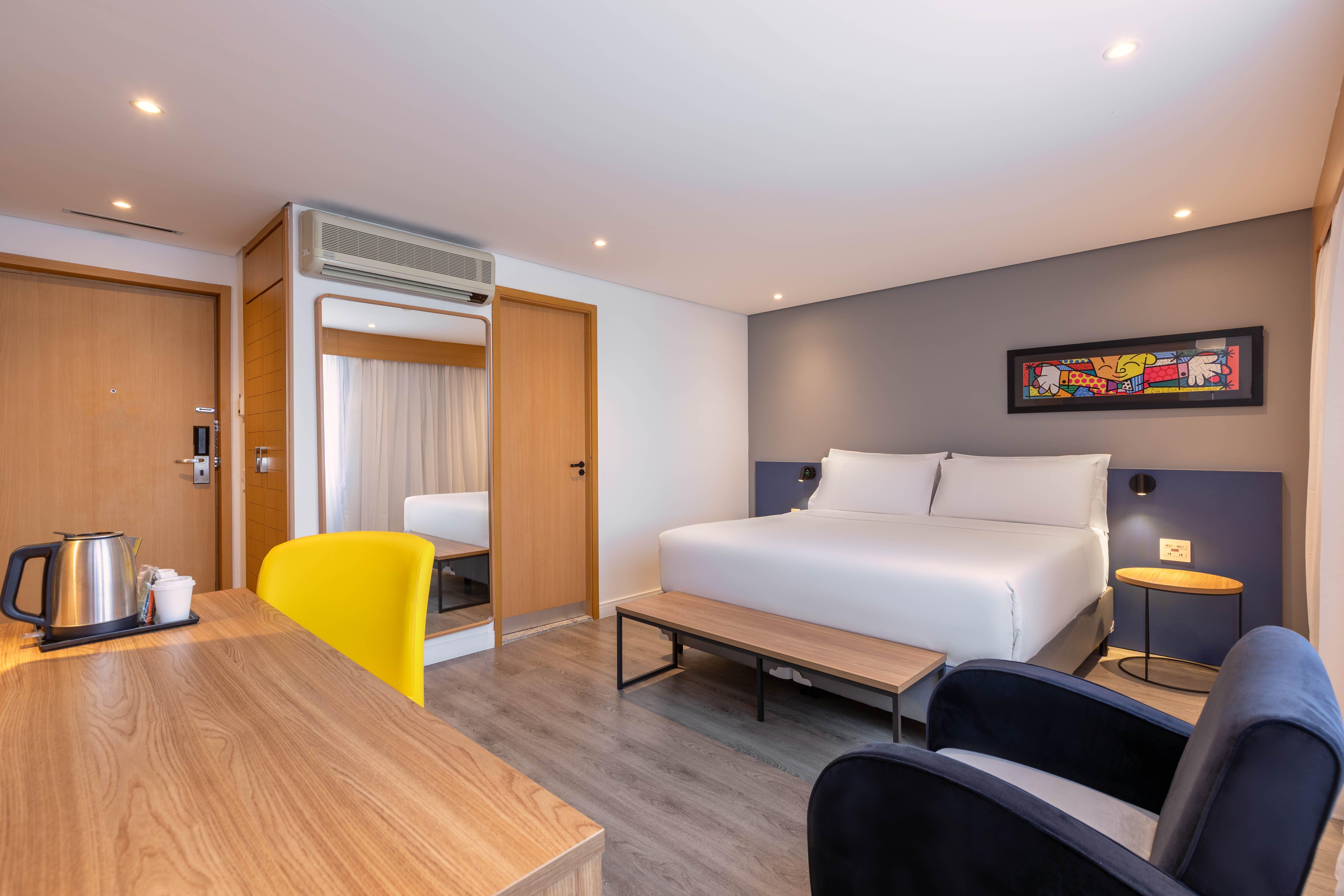 Double King Size Bed