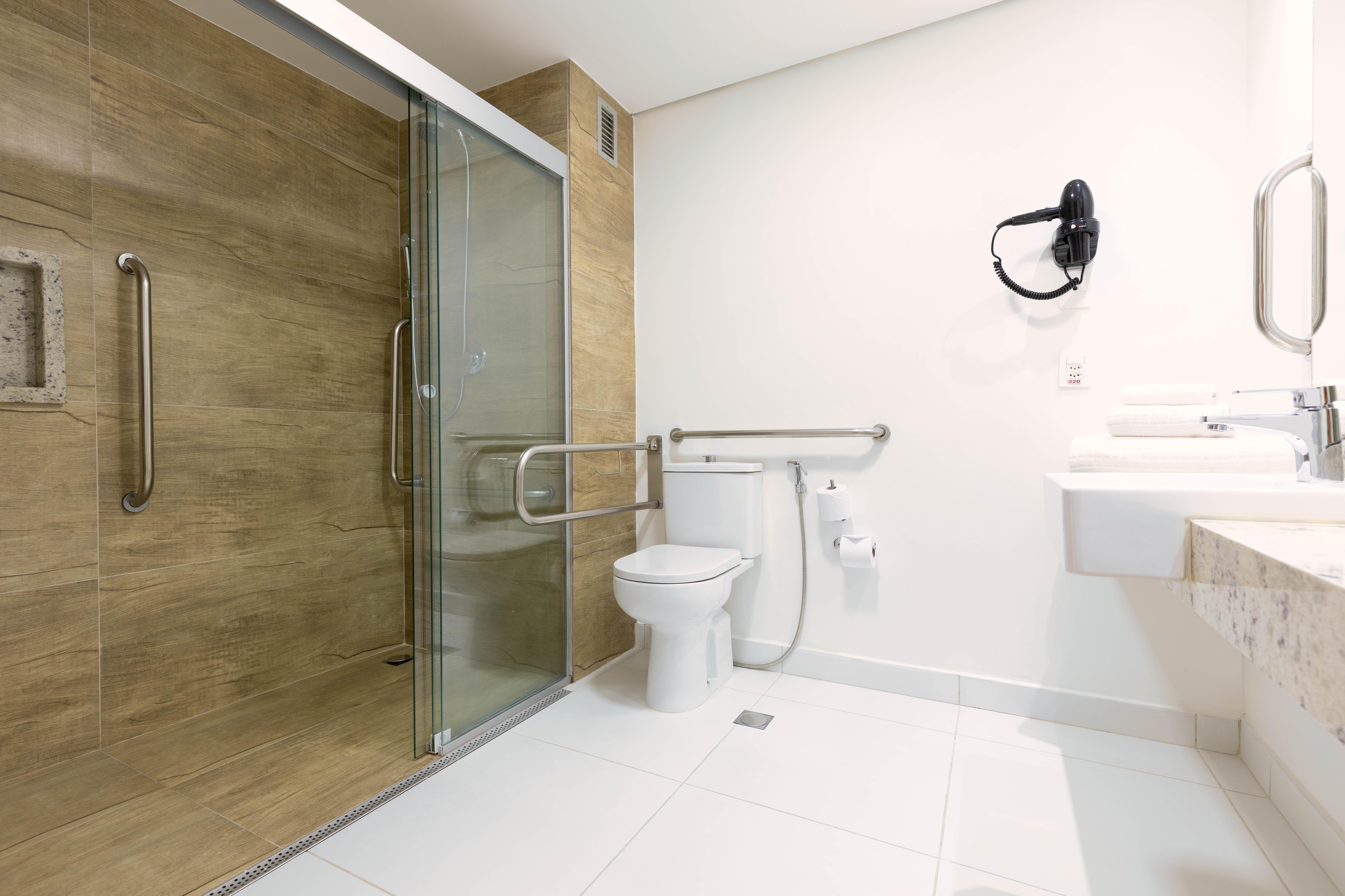 Double Accessible King Size Bed