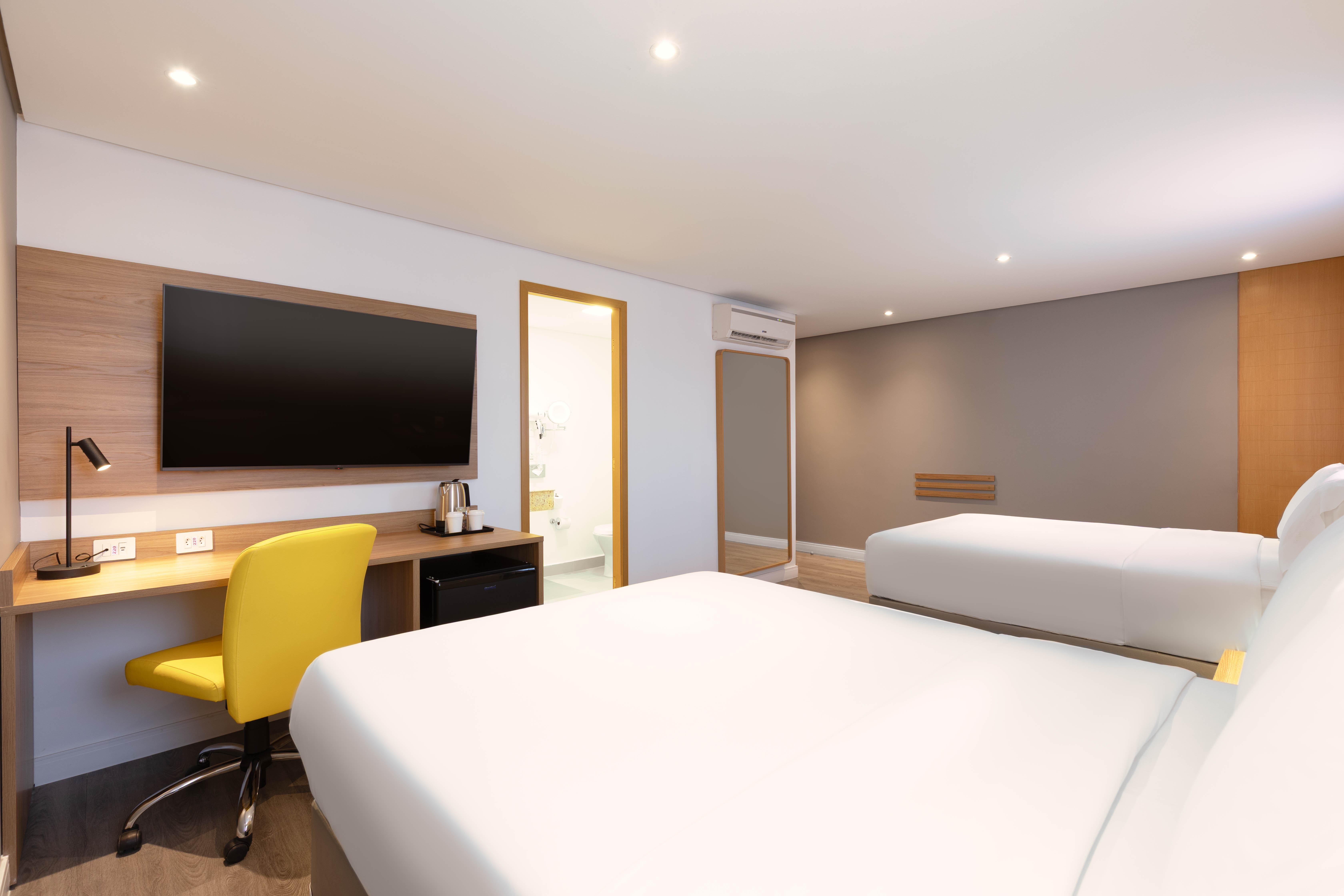 Quadruple Two Double Beds Premium