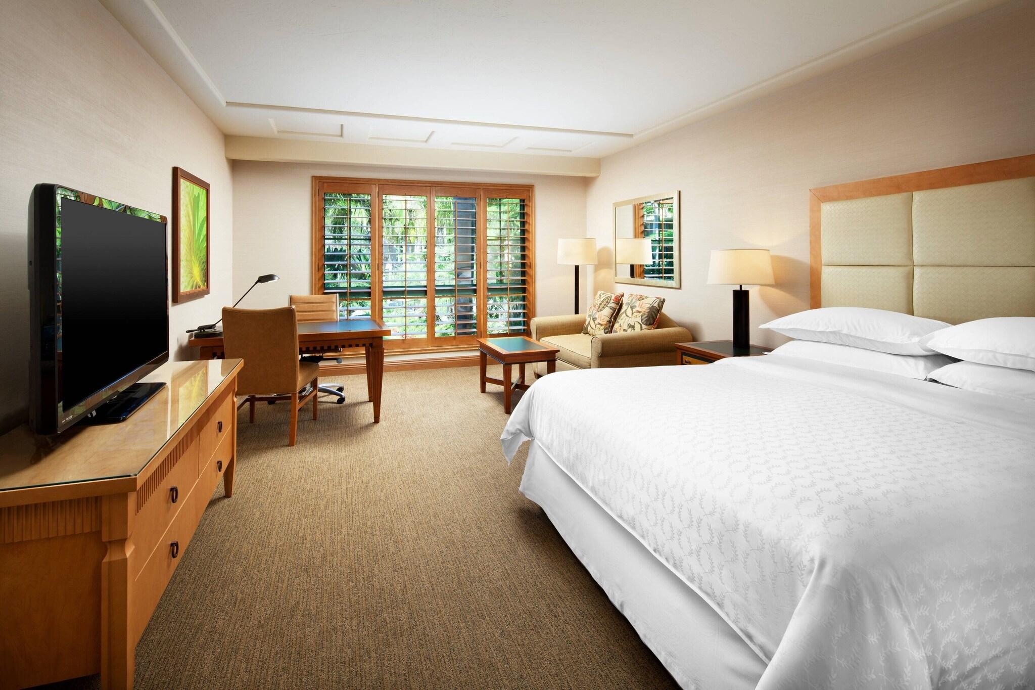 Double Garden View King Bed