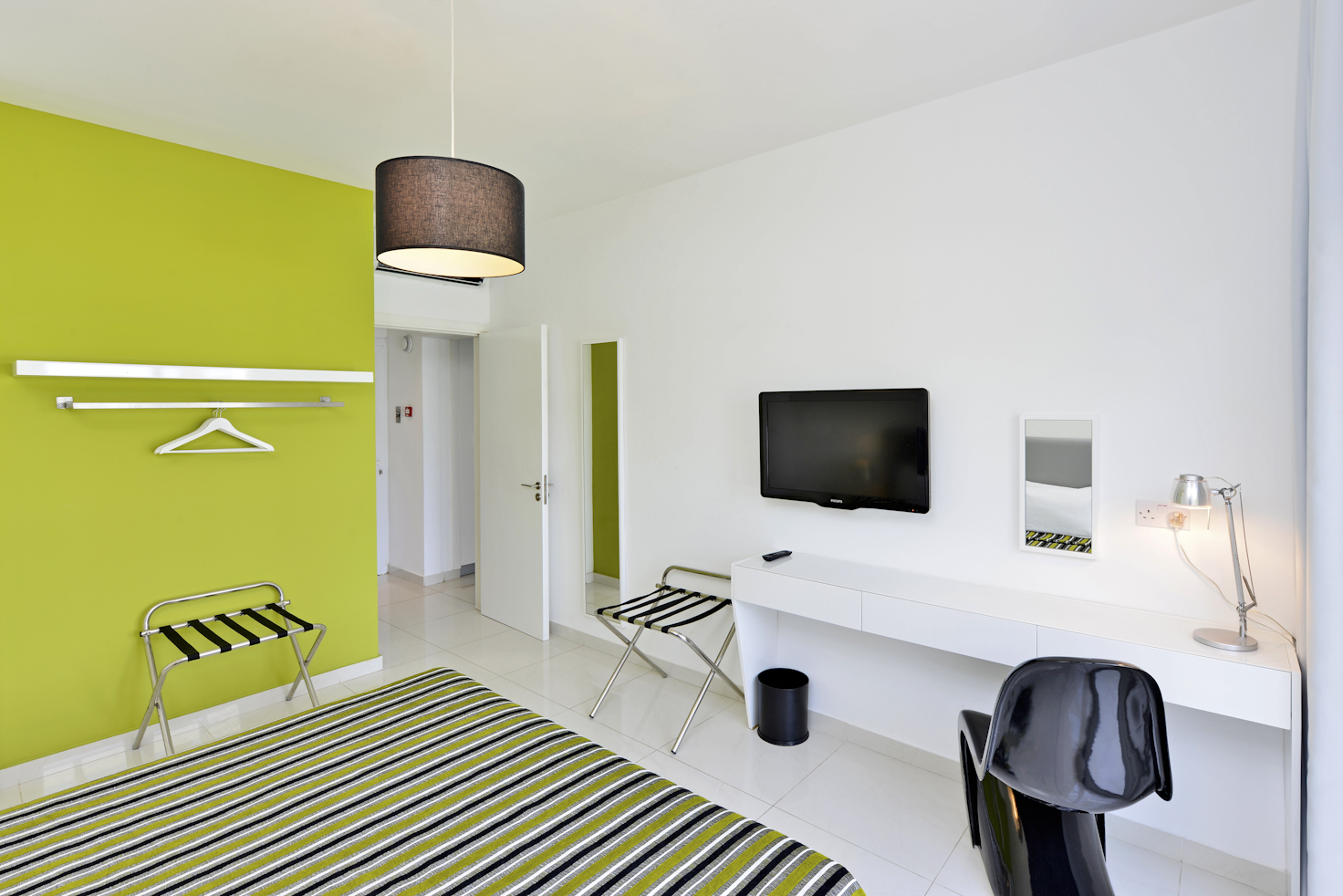 Suite Pool View One Bedroom