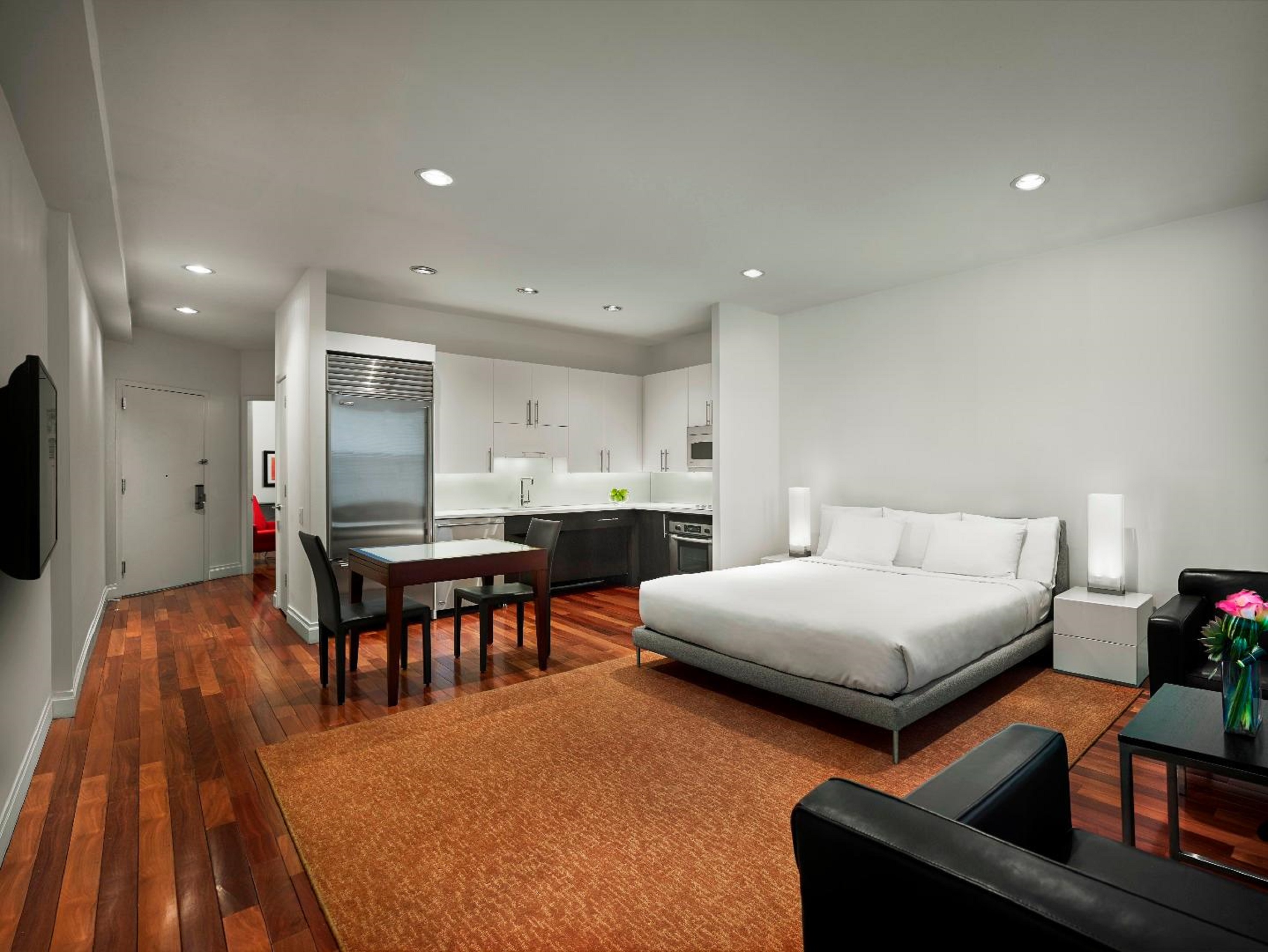 Studio King Size Bed