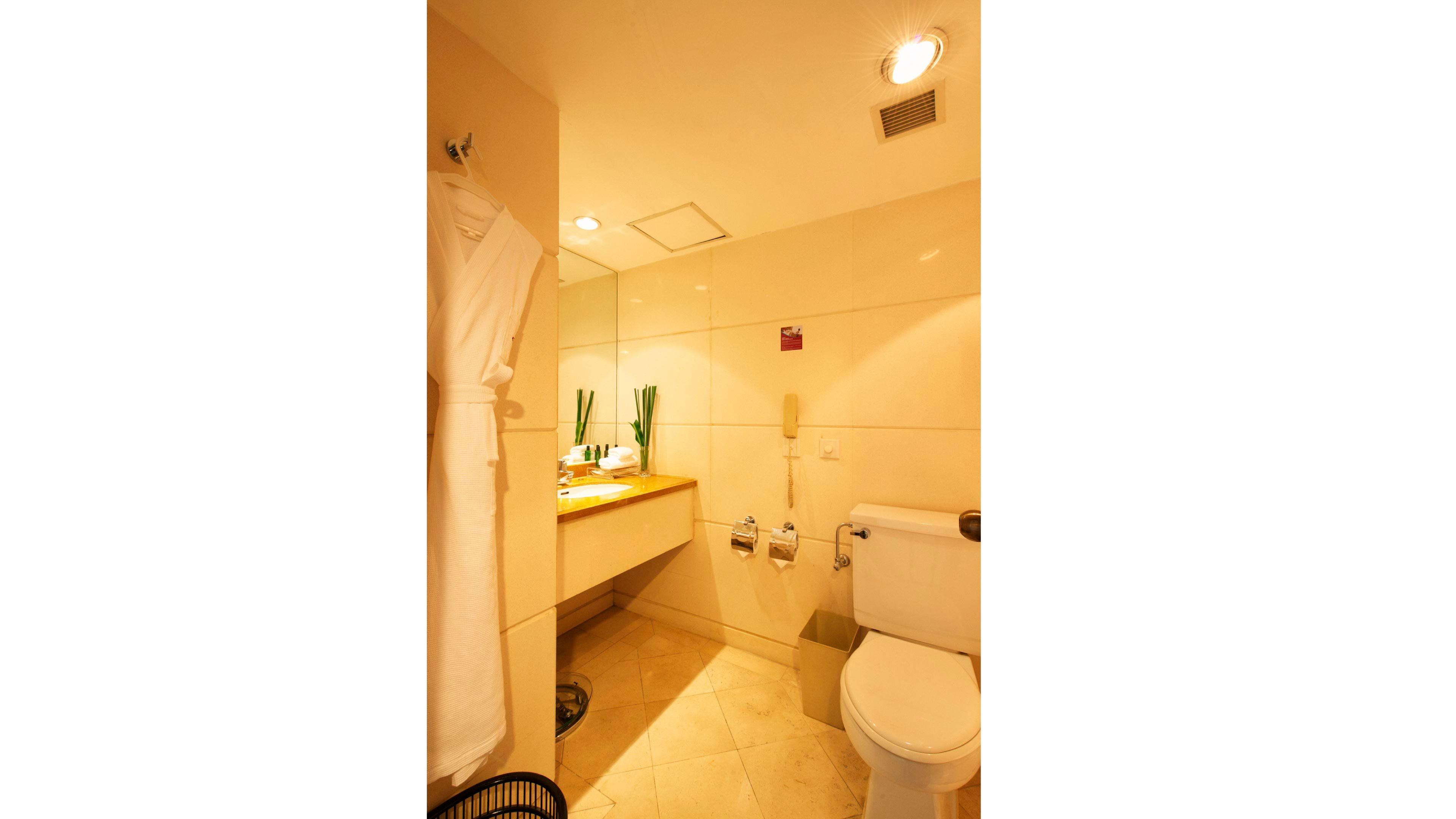 Double or Twin Deluxe